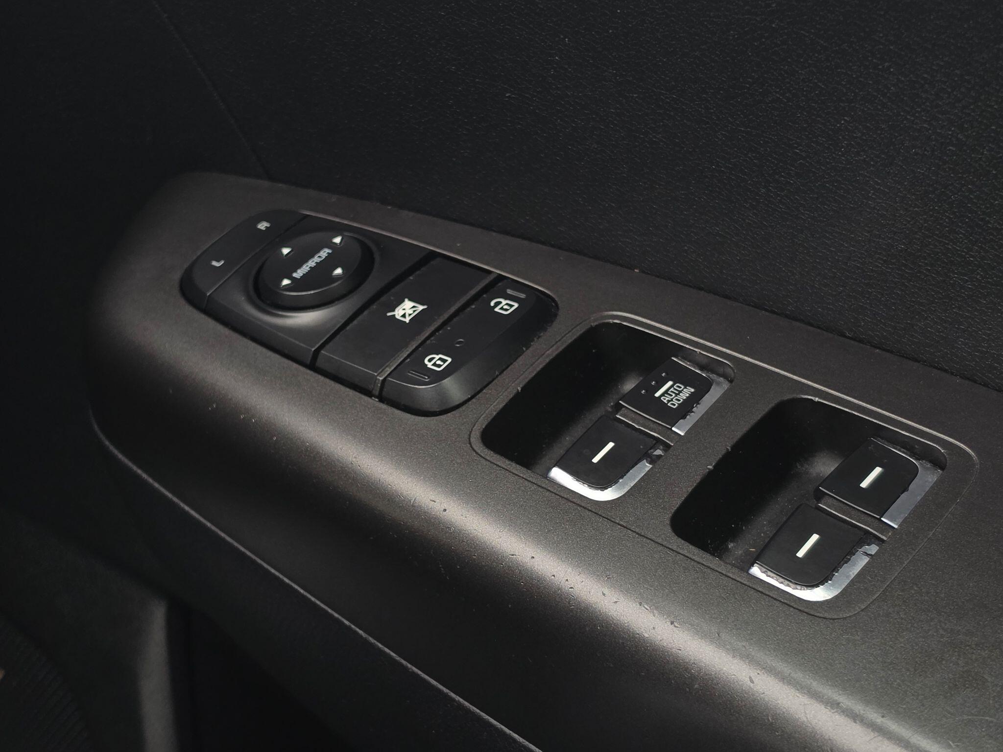 Kia Sportage view 21