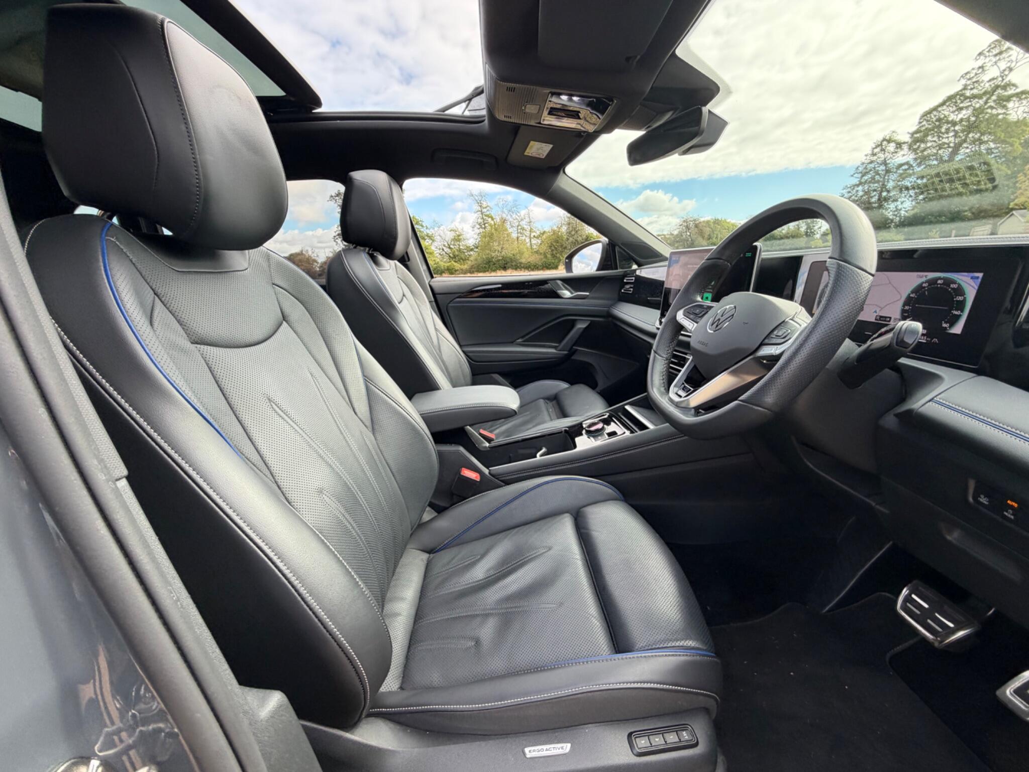 Volkswagen Tiguan view 14