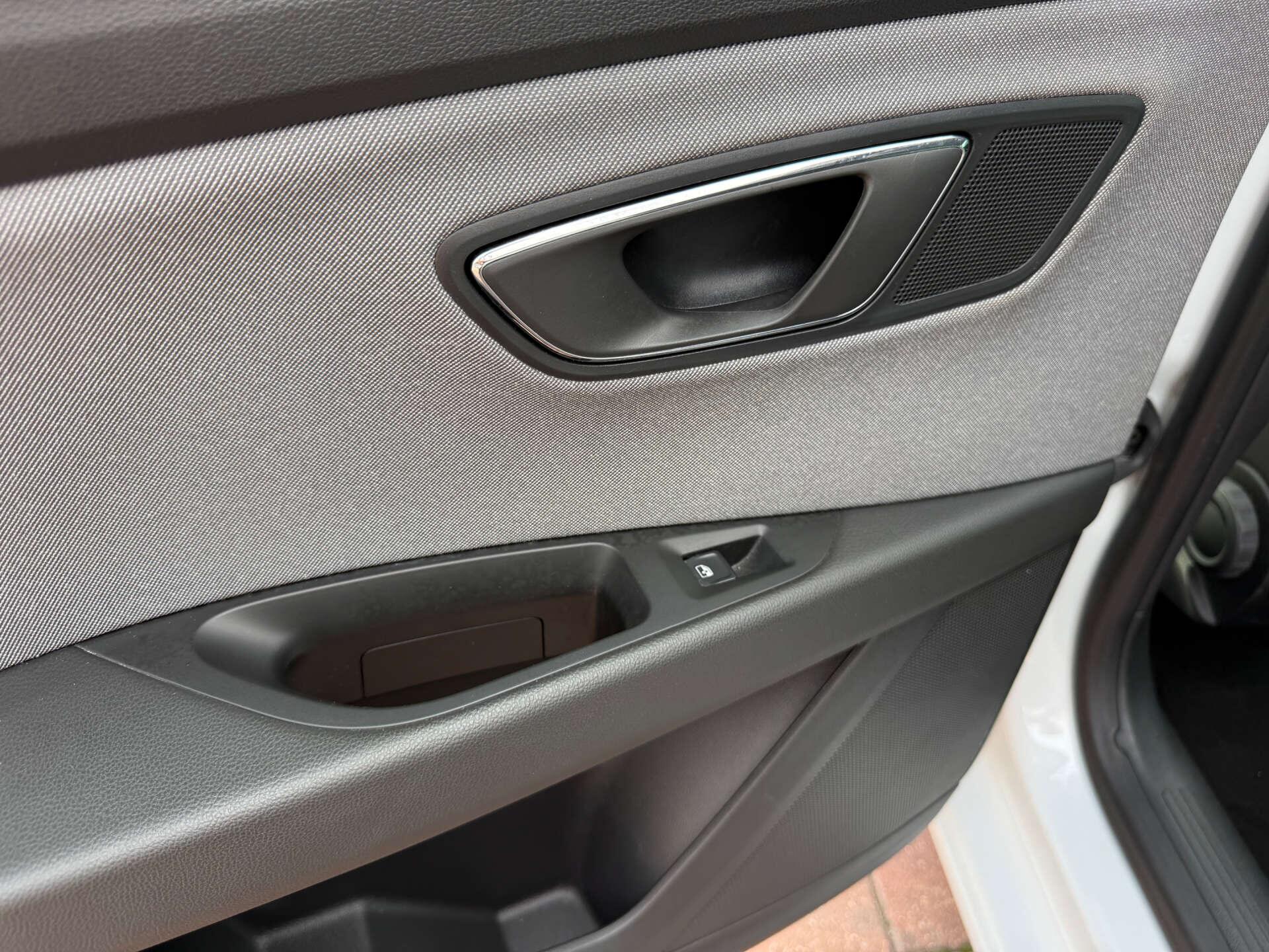 Seat Leon view 73