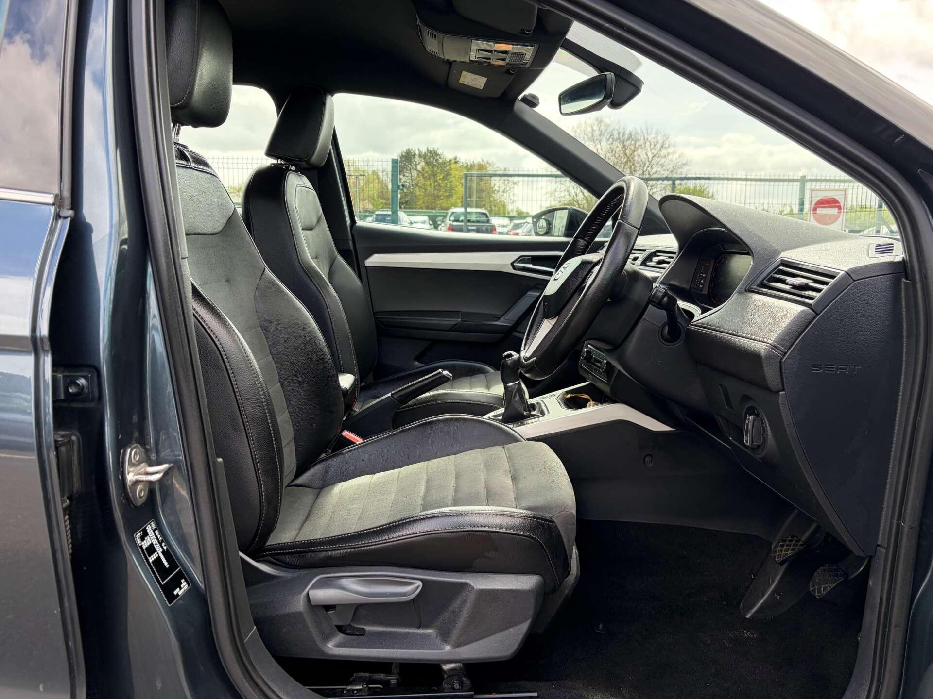 Seat Arona view 35
