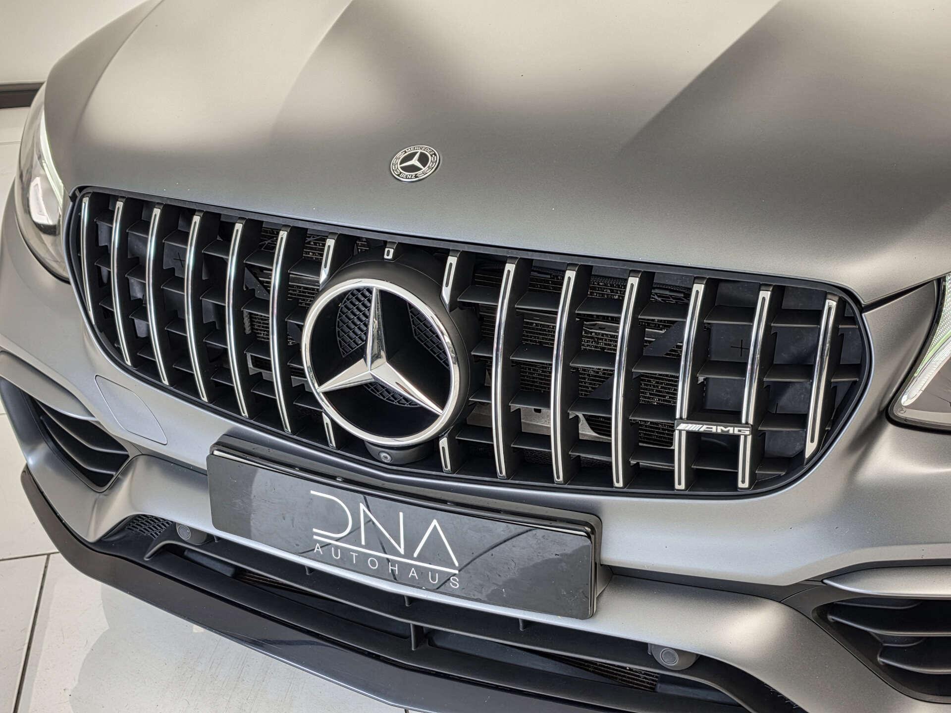 Mercedes-Benz GLC view 16