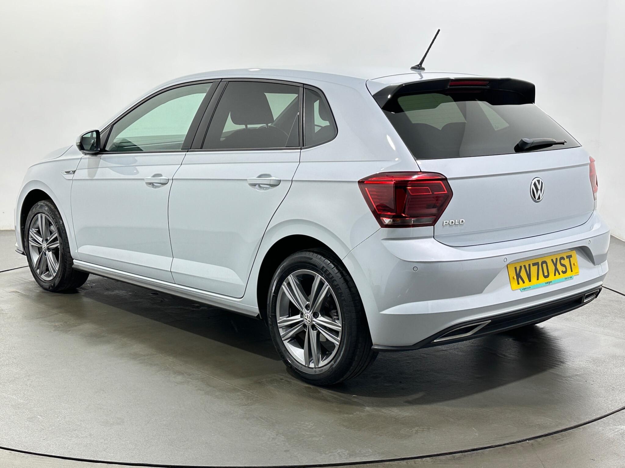 Volkswagen Polo view 6