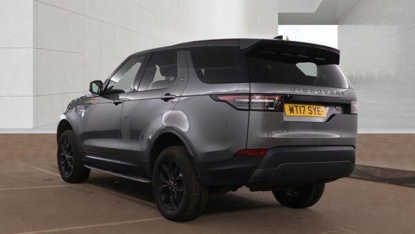 Land Rover Discovery view 6