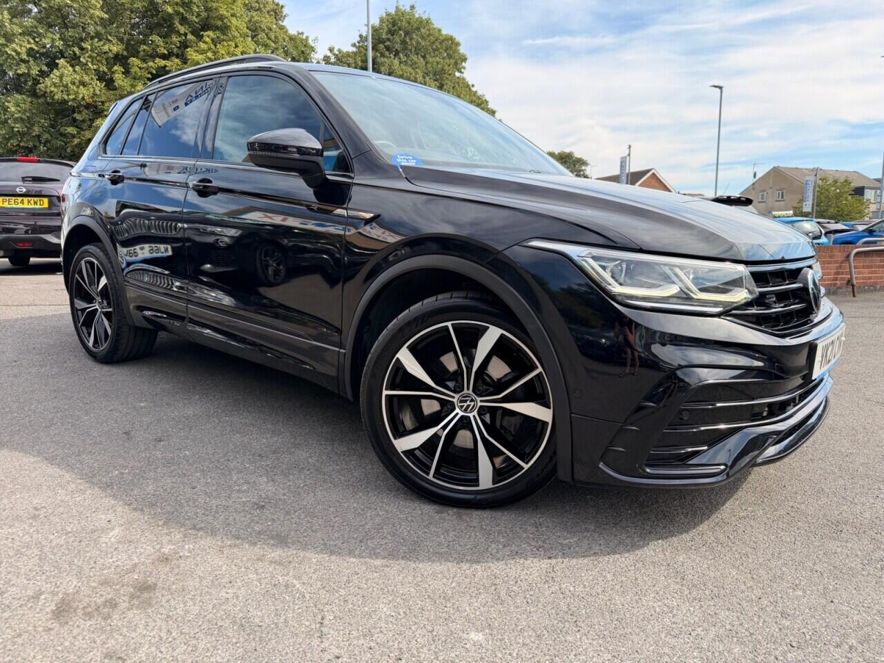 Volkswagen Tiguan view 21