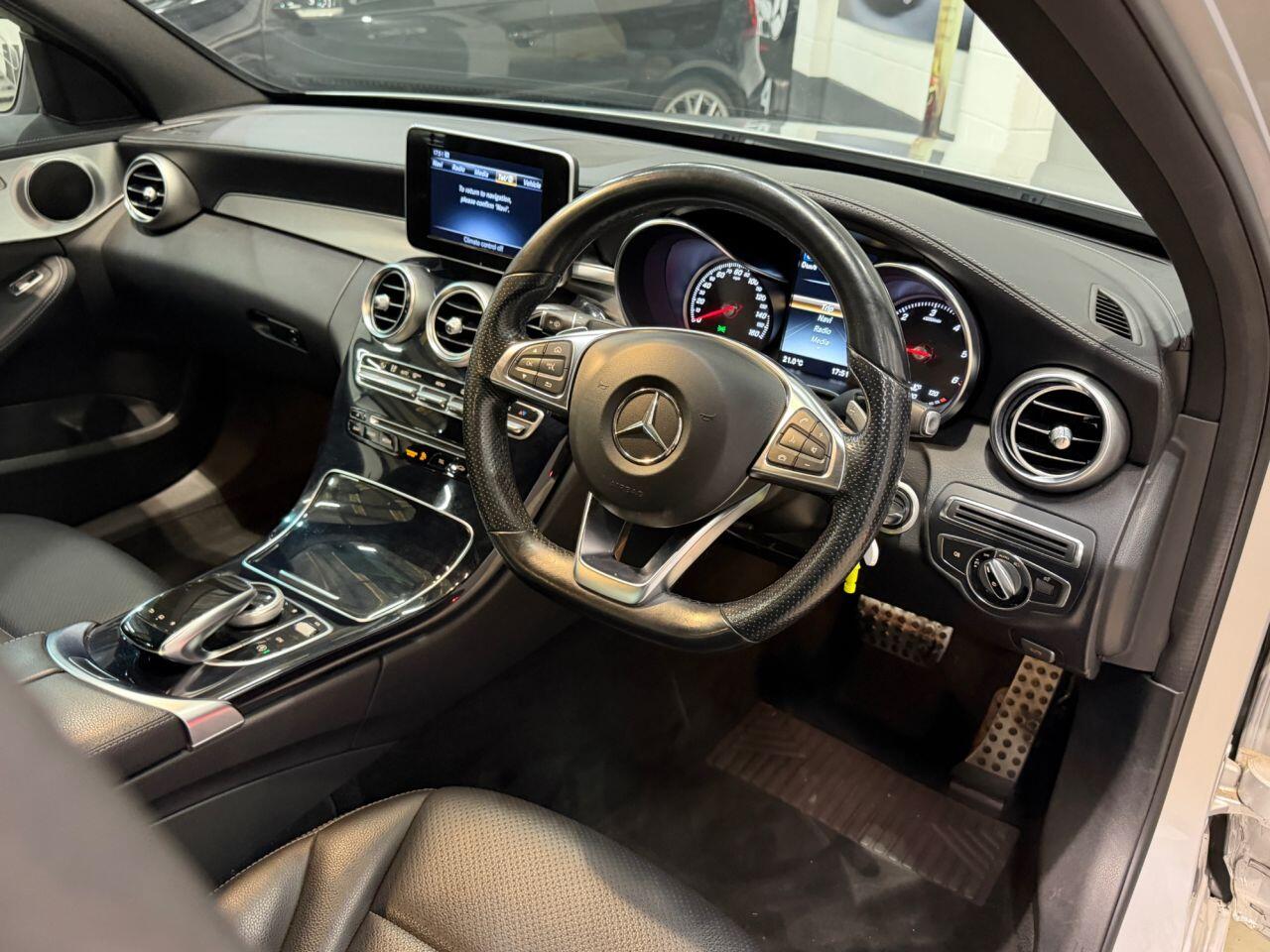 Mercedes-Benz C Class view 21