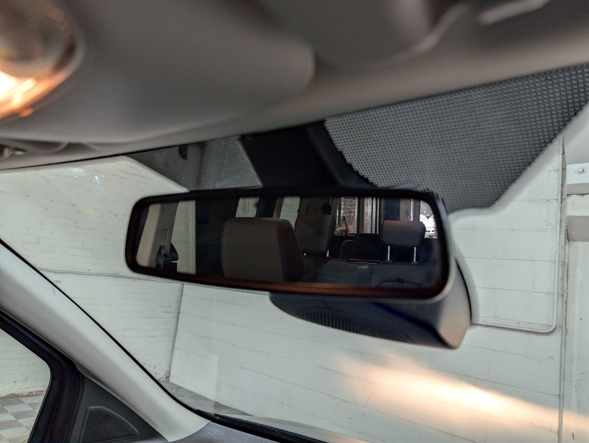 Ford Grand Tourneo Connect view 73