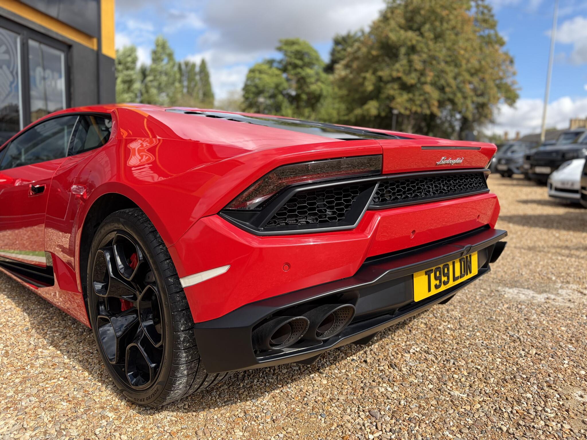 Lamborghini Huracan view 15