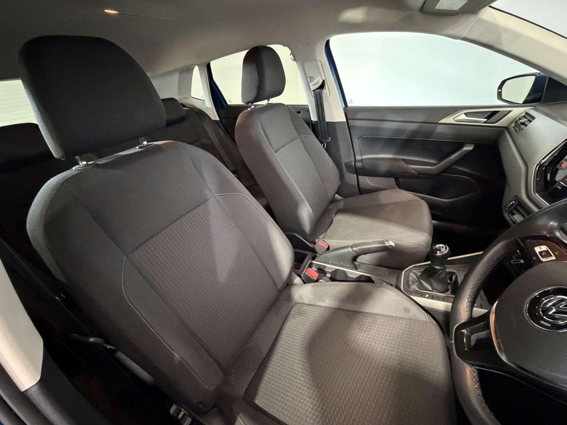 Volkswagen Polo view 16