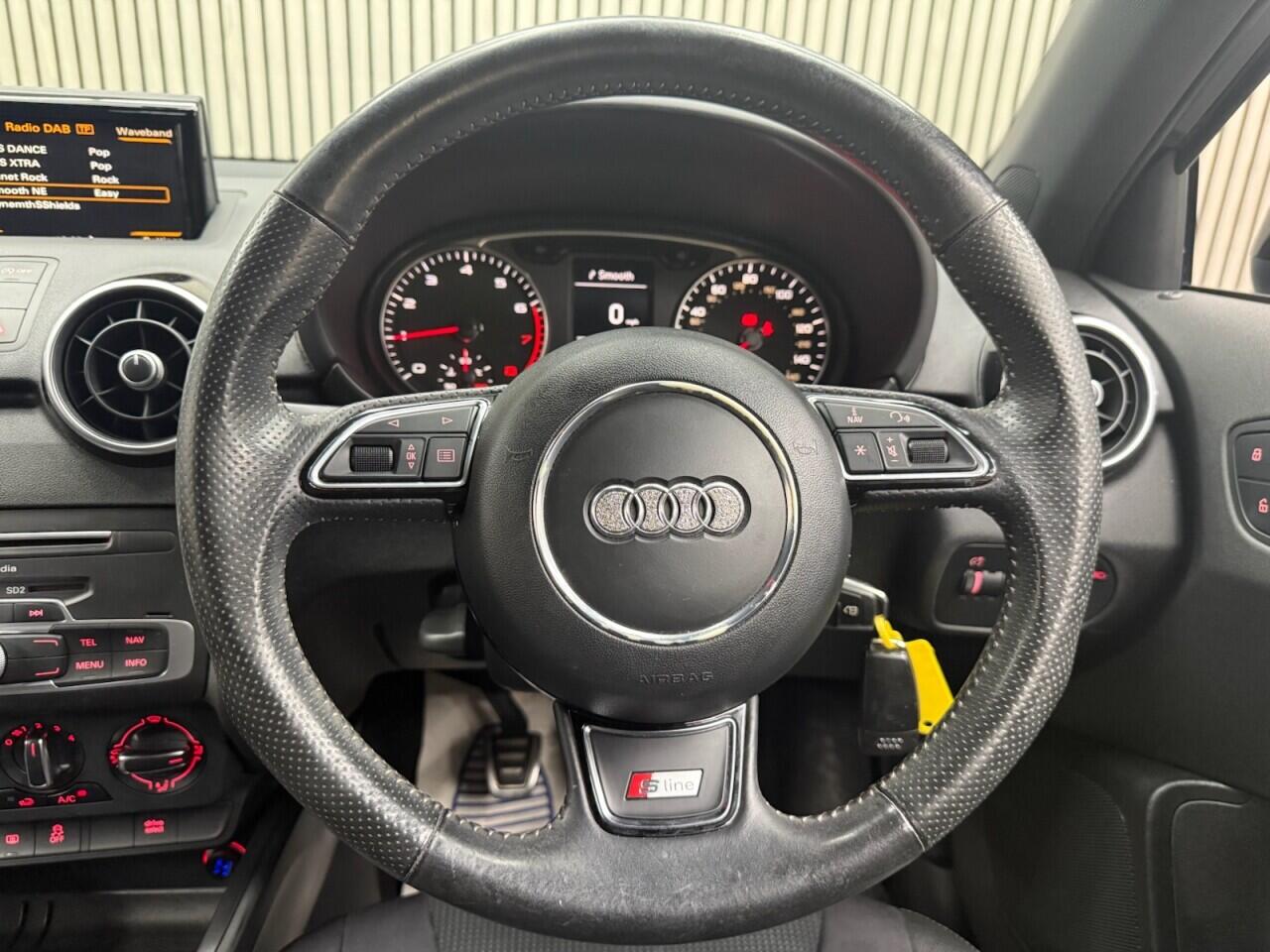 Audi A1 view 9