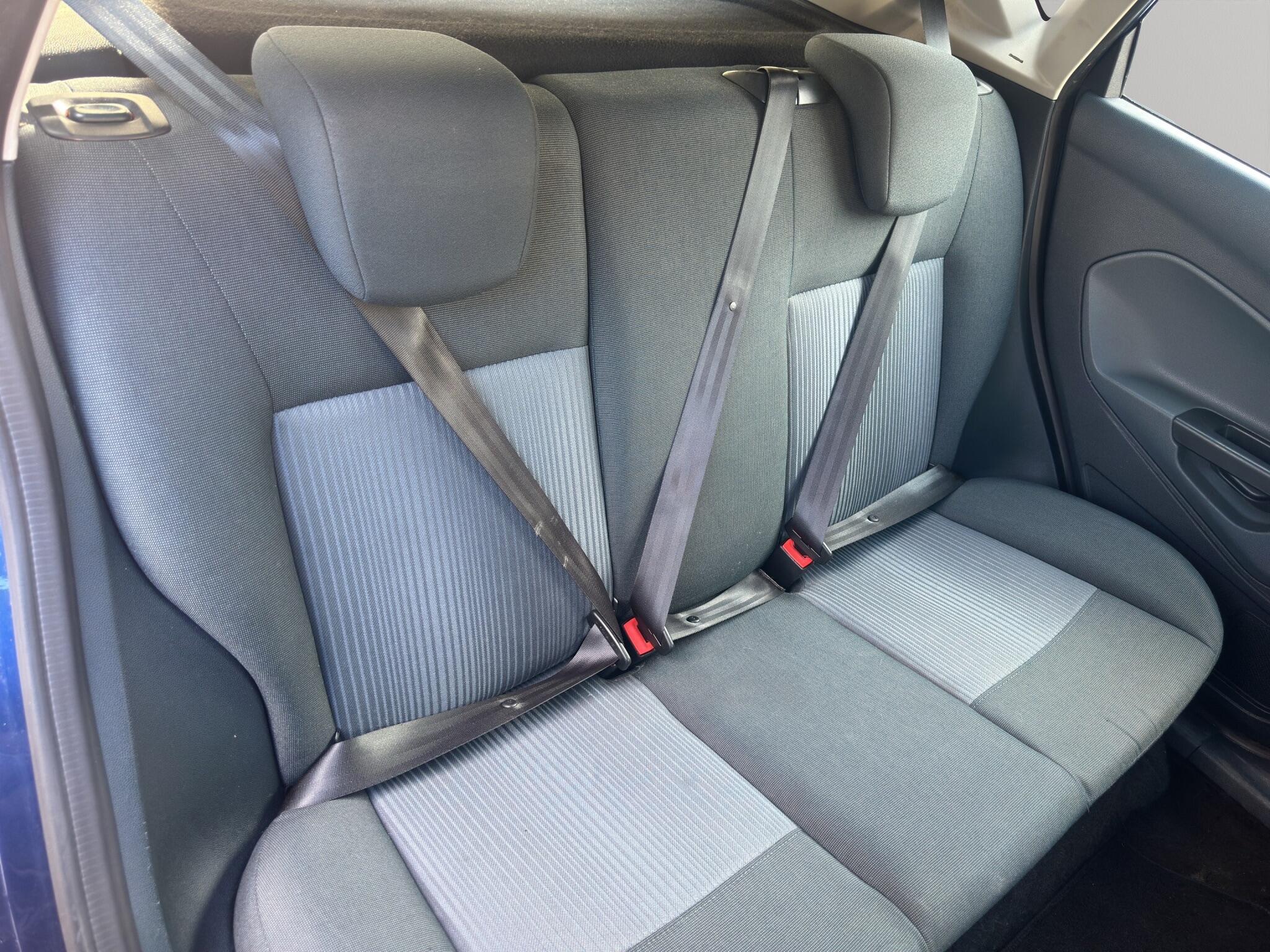 Ford Fiesta view 12