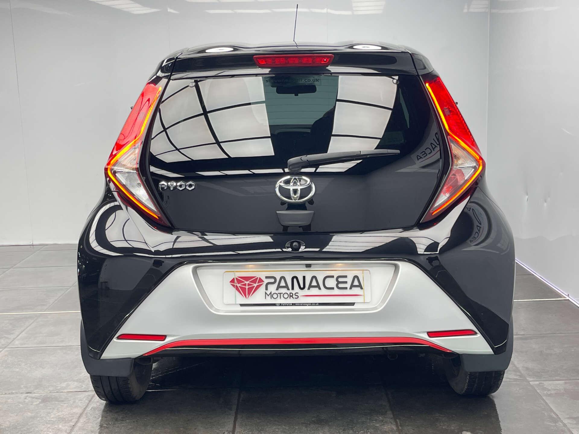 Toyota Aygo view 27