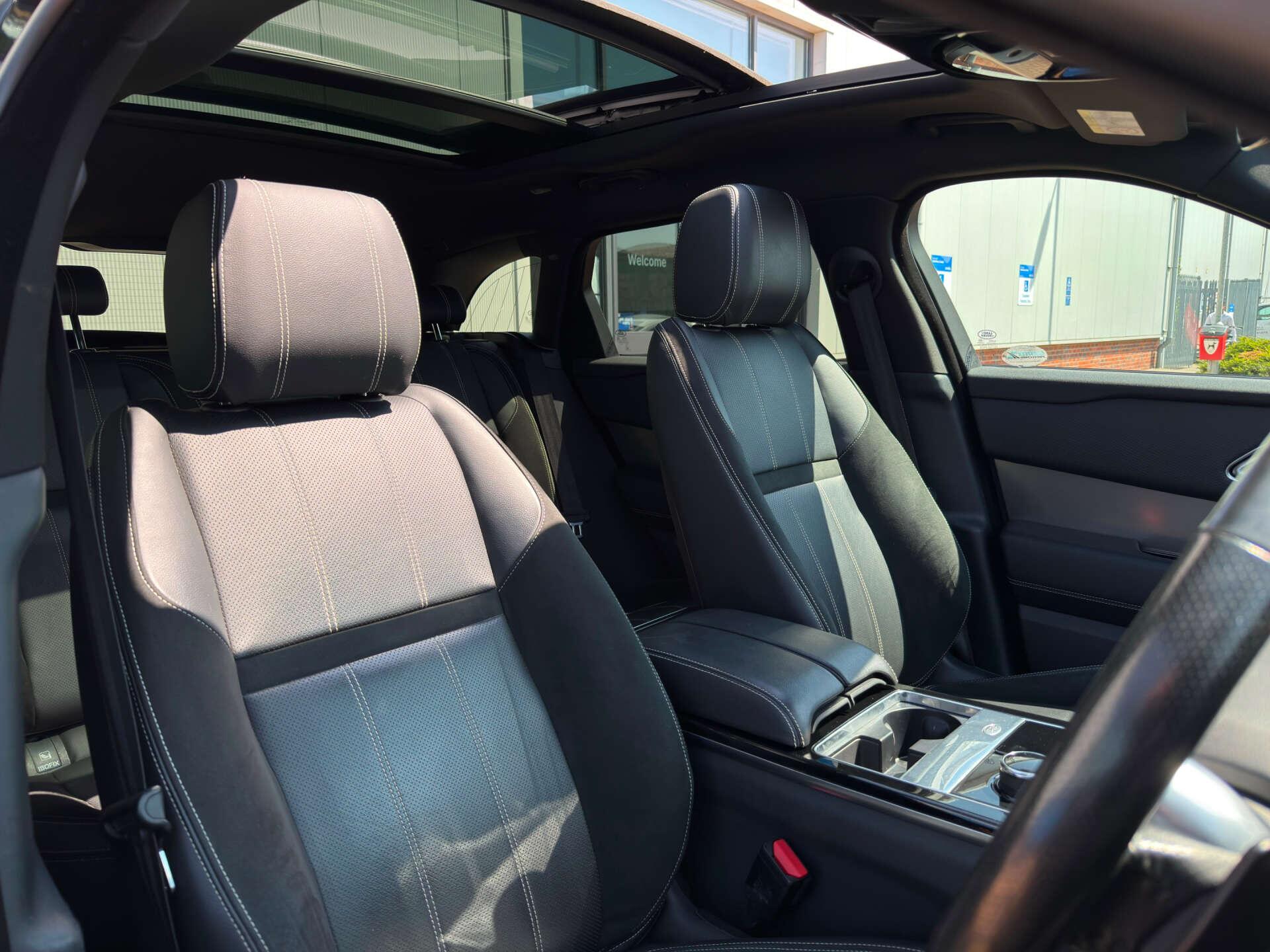 Land Rover Range Rover Velar view 16