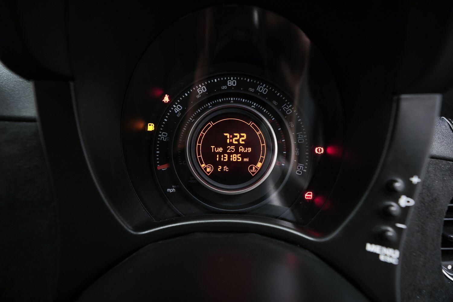 Abarth 595 view 17