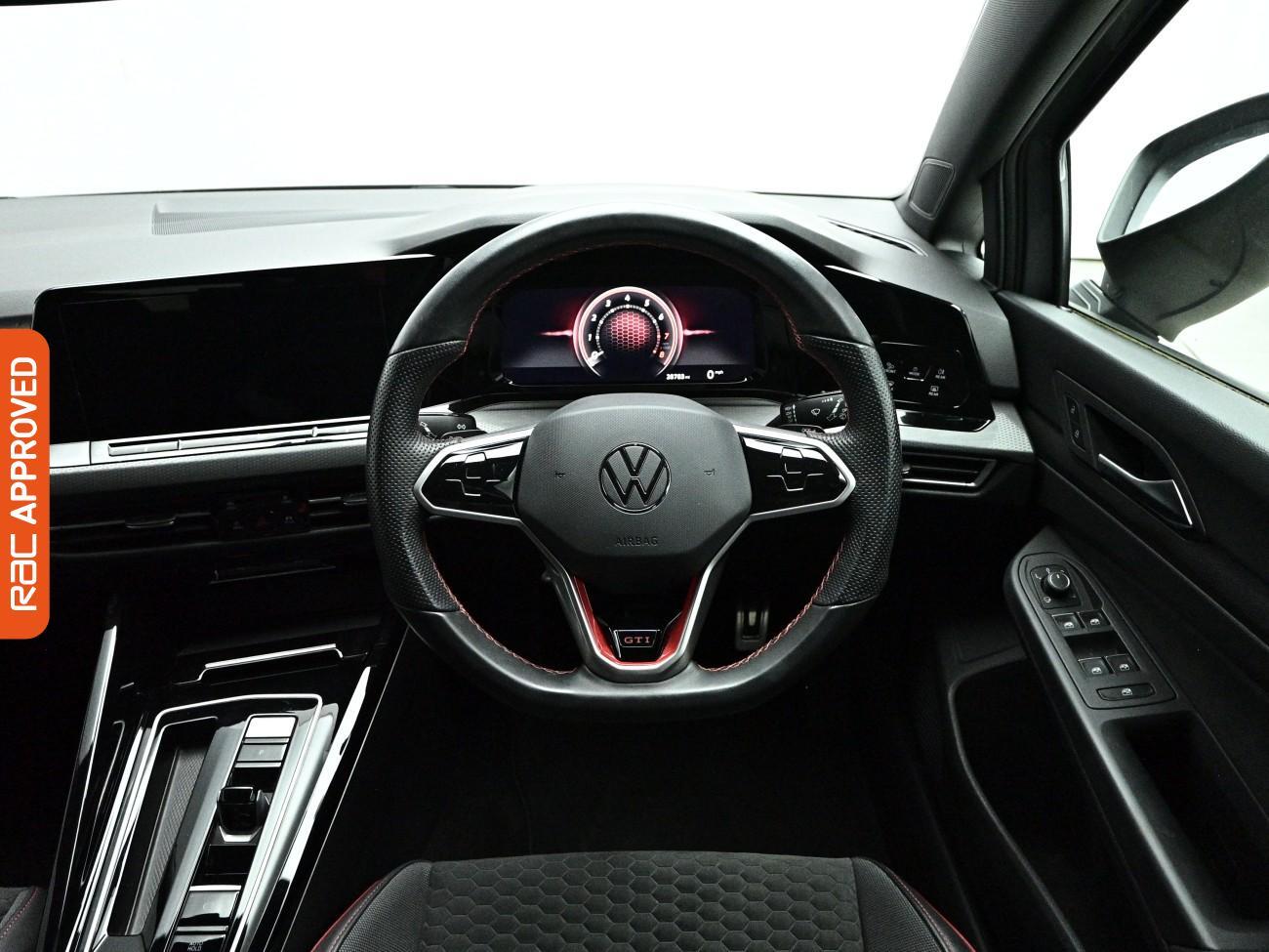 Volkswagen Golf view 9