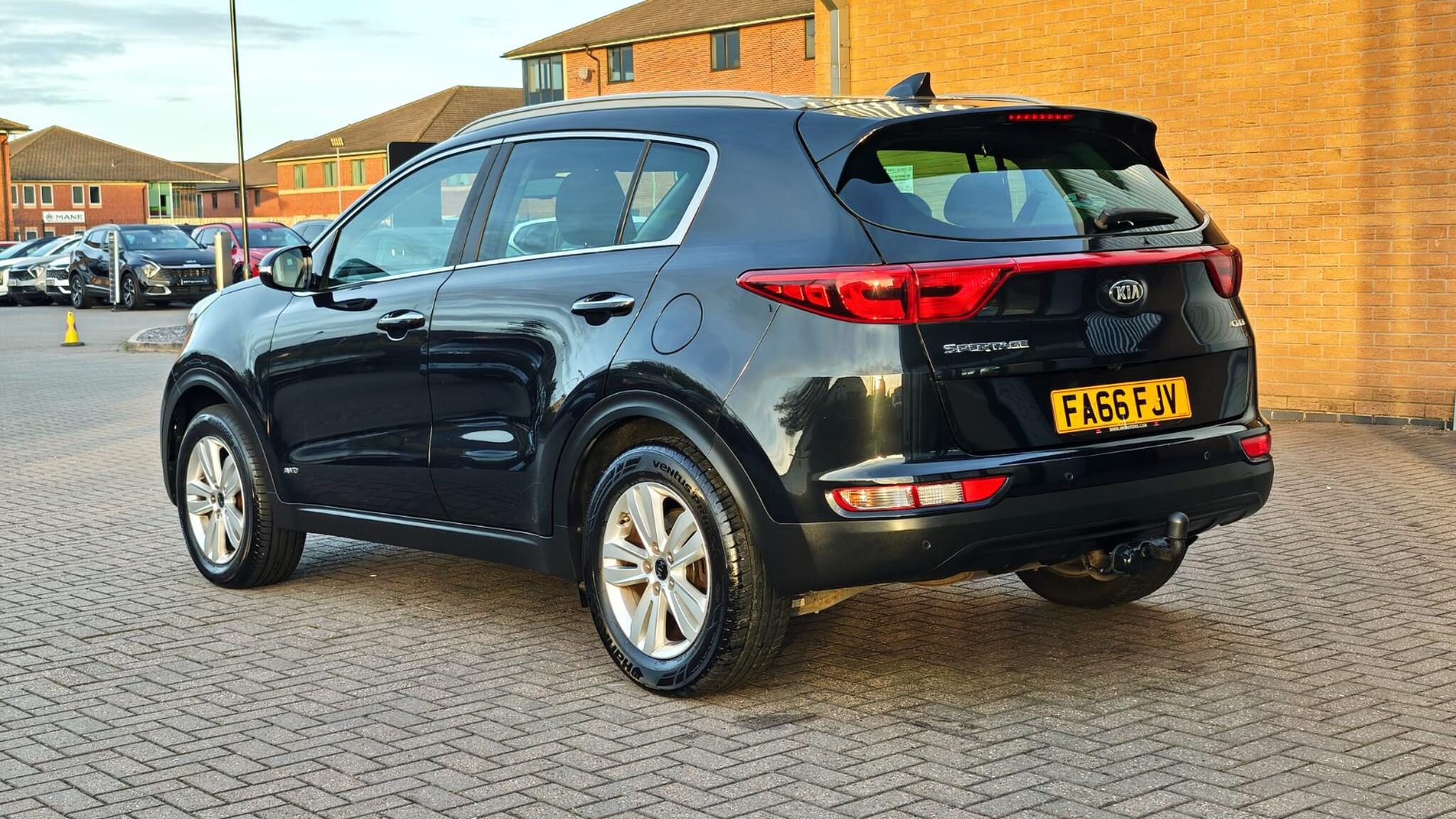 Kia Sportage view 8