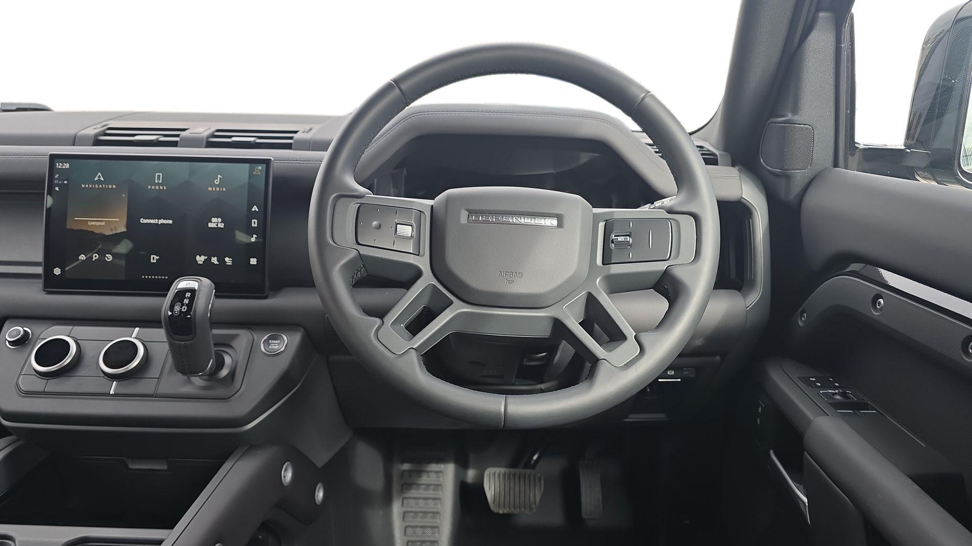 Land Rover Defender view 15