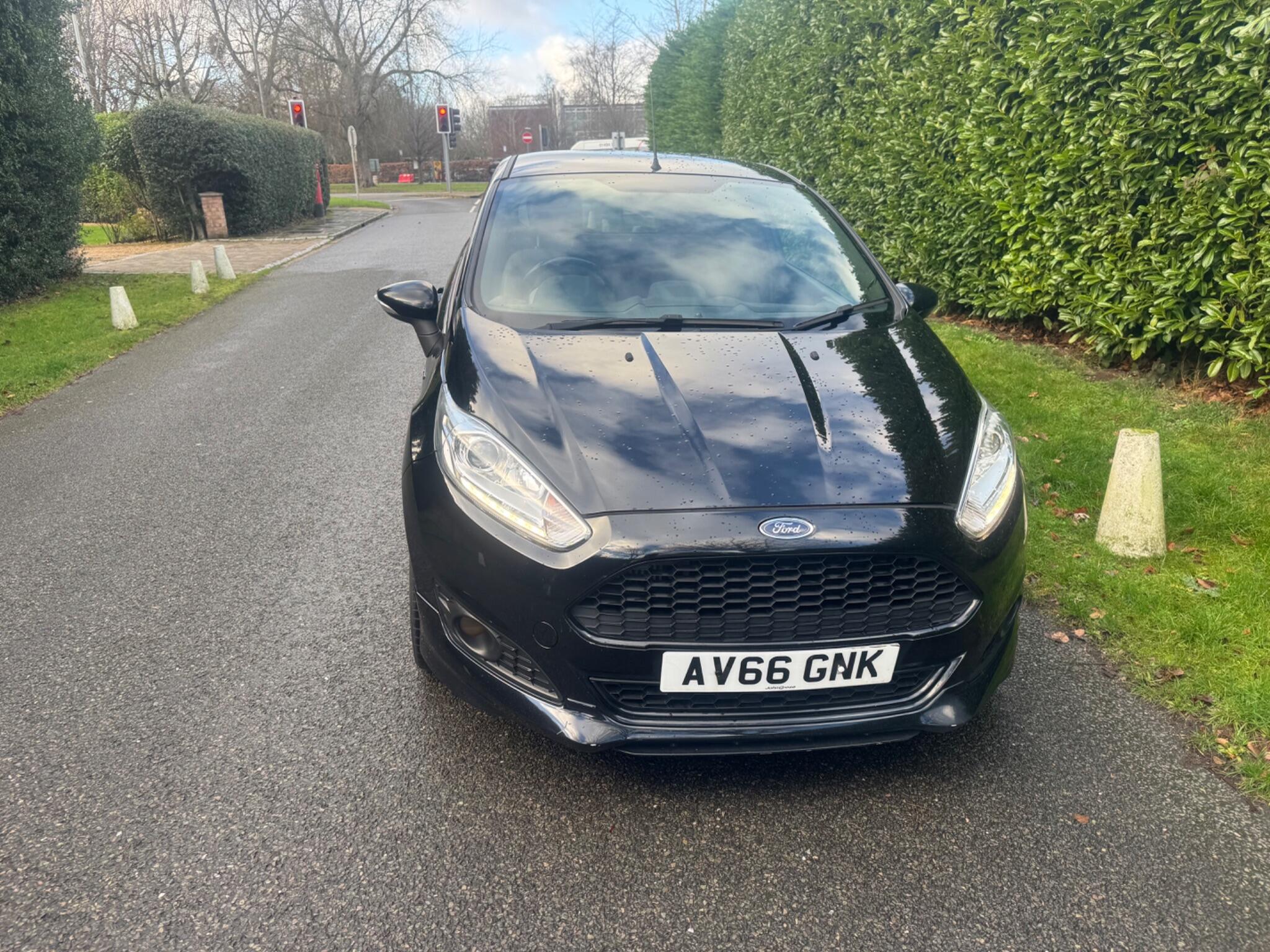 2016 Ford Fiesta image 7