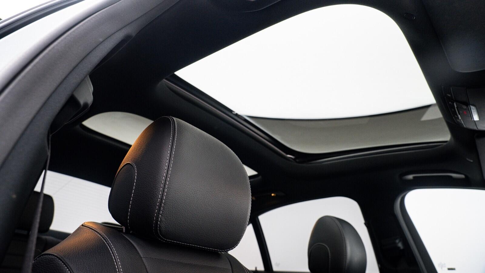 Mercedes-Benz E Class view 7