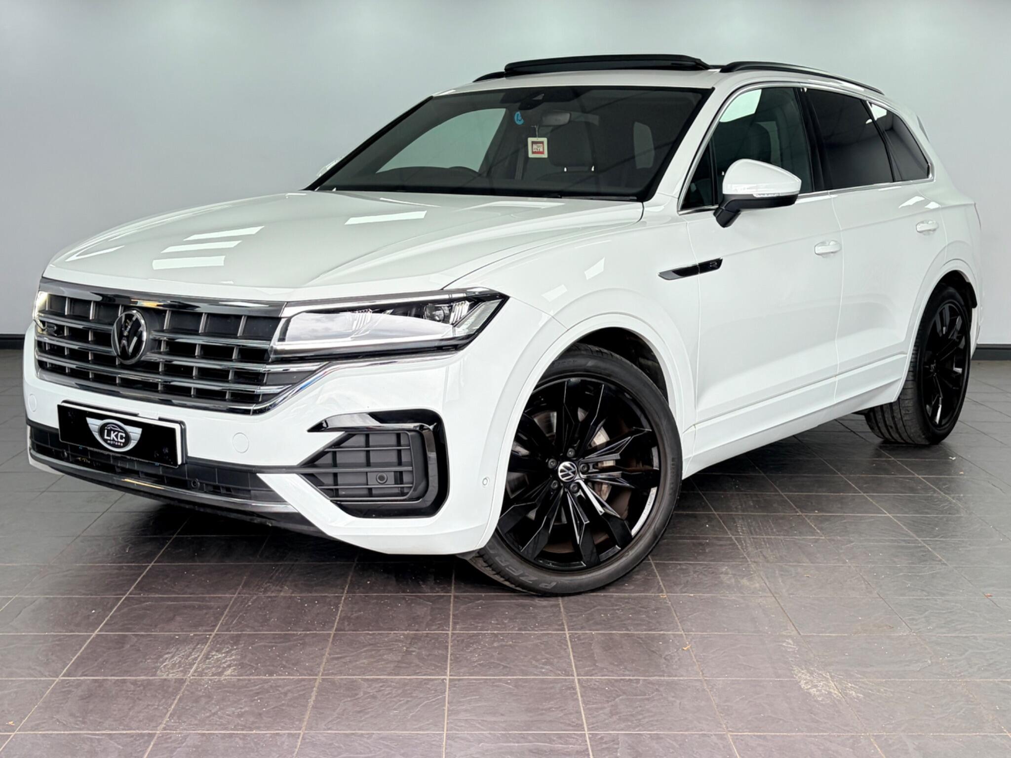 2023 Volkswagen Touareg in White for sale