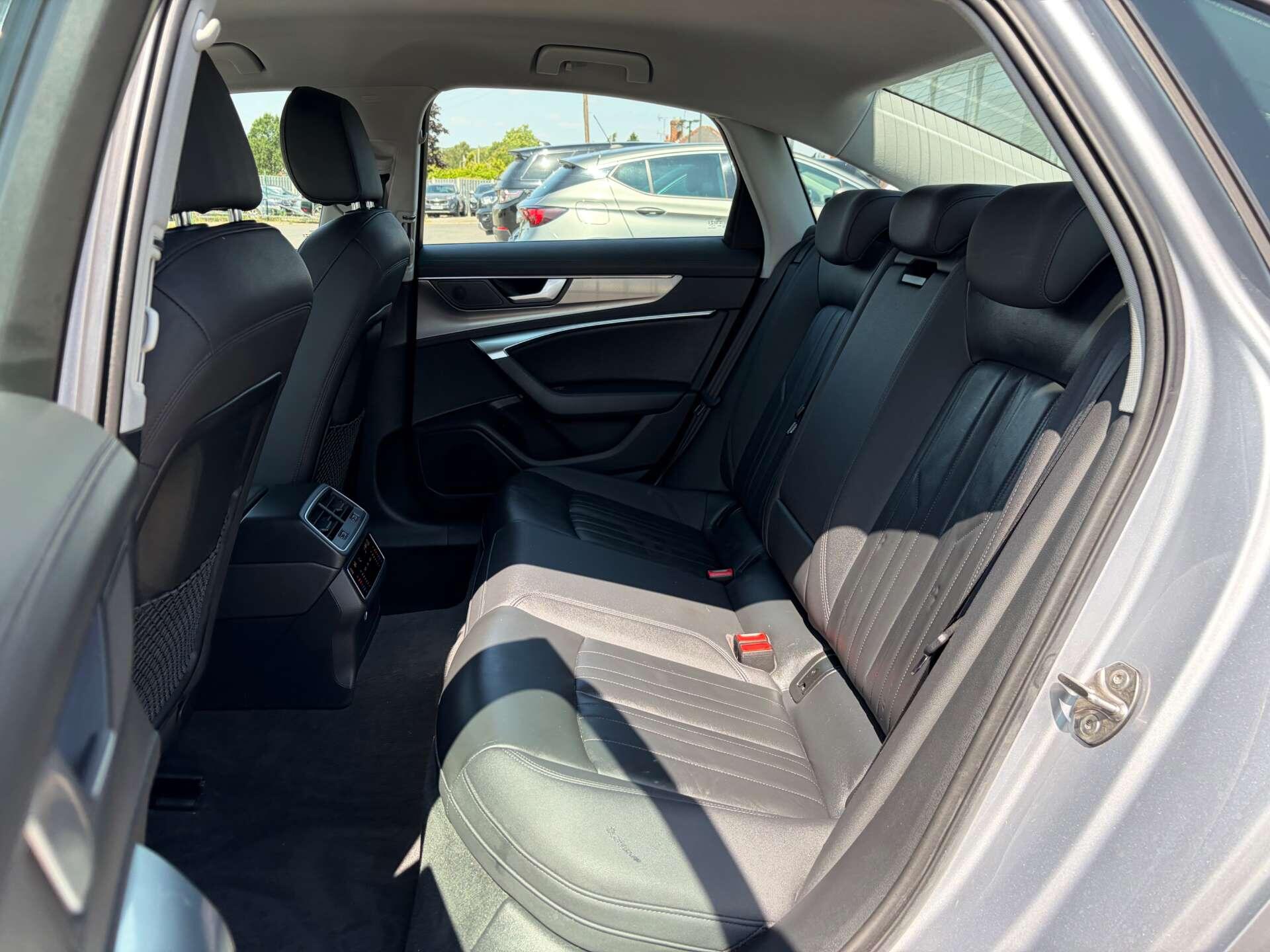 Audi A6 Saloon view 20