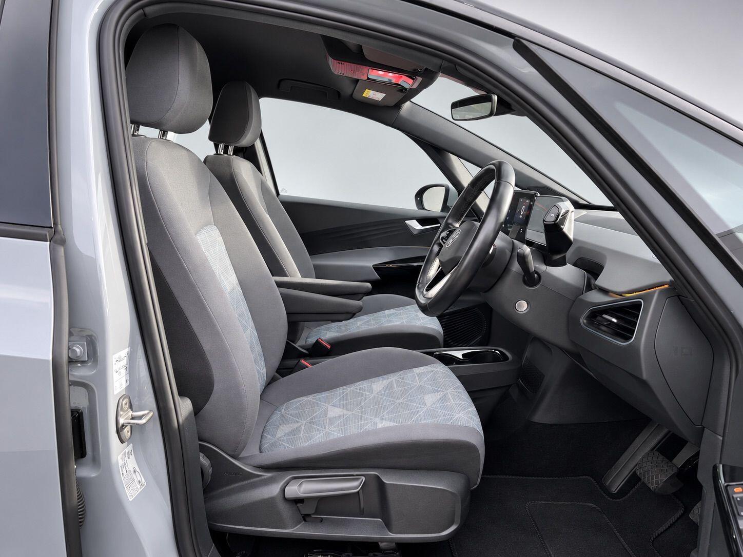 Volkswagen Id.3 view 18
