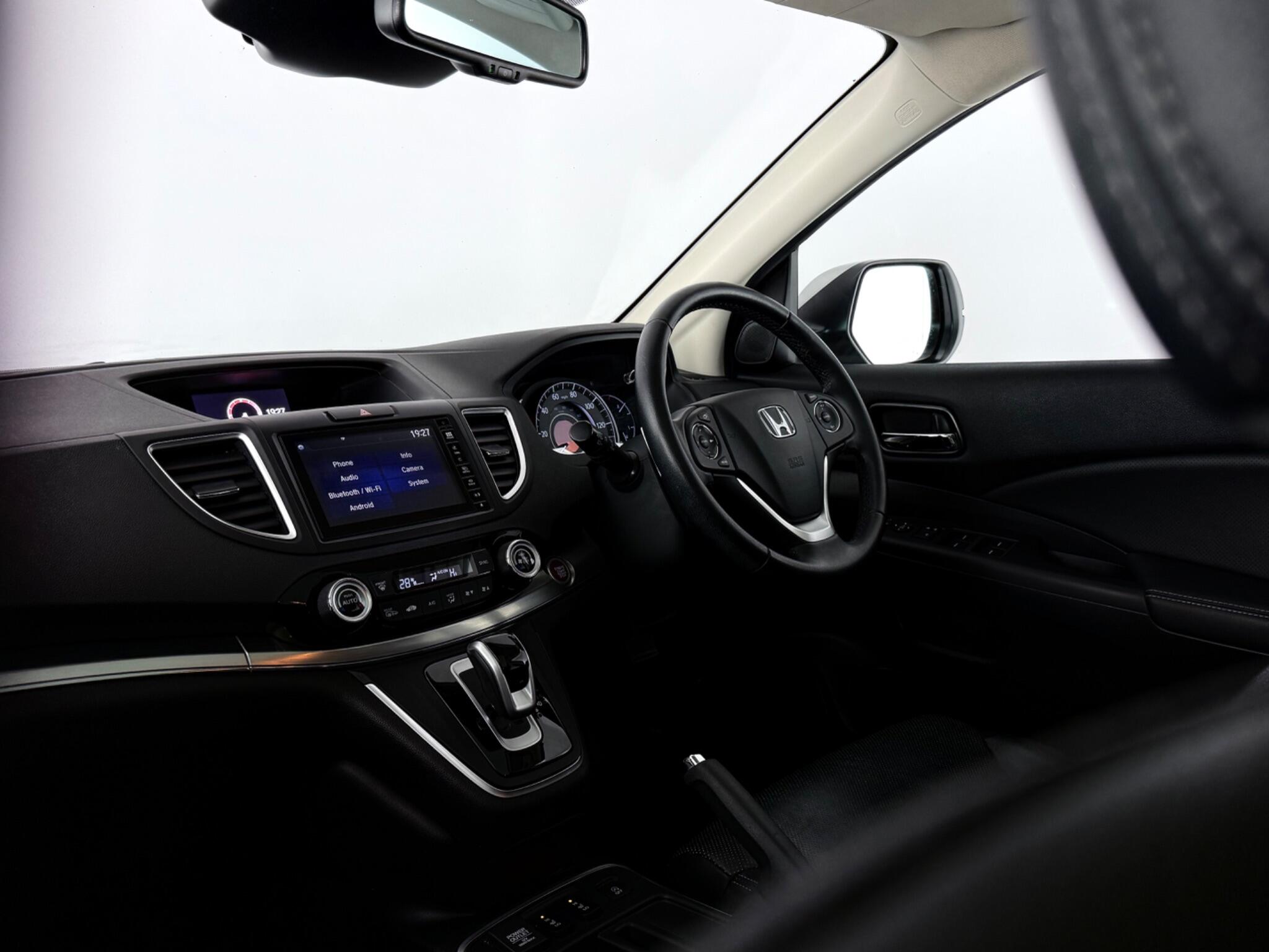 Honda CR-V view 11
