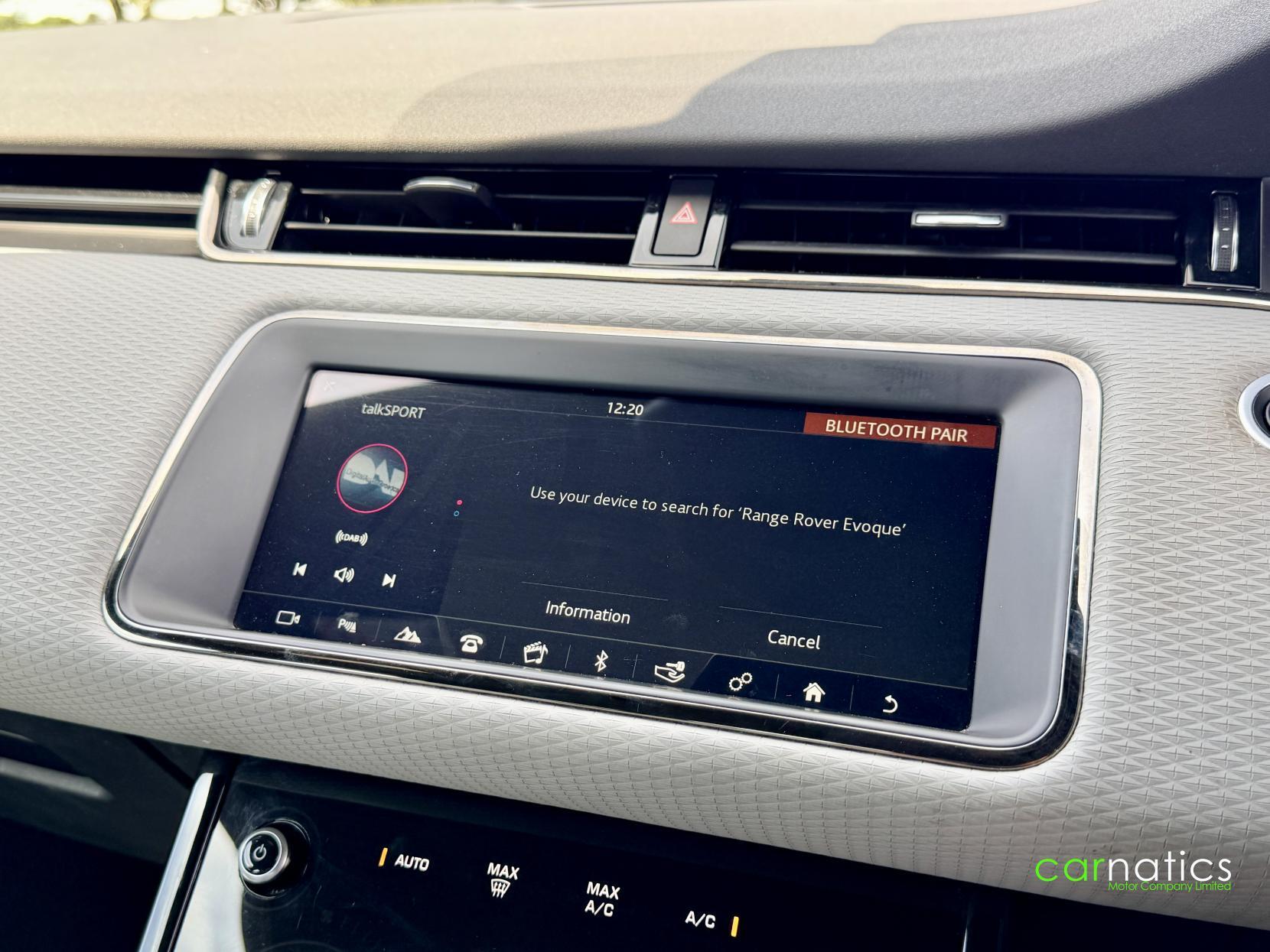 Land Rover Range Rover Evoque view 30