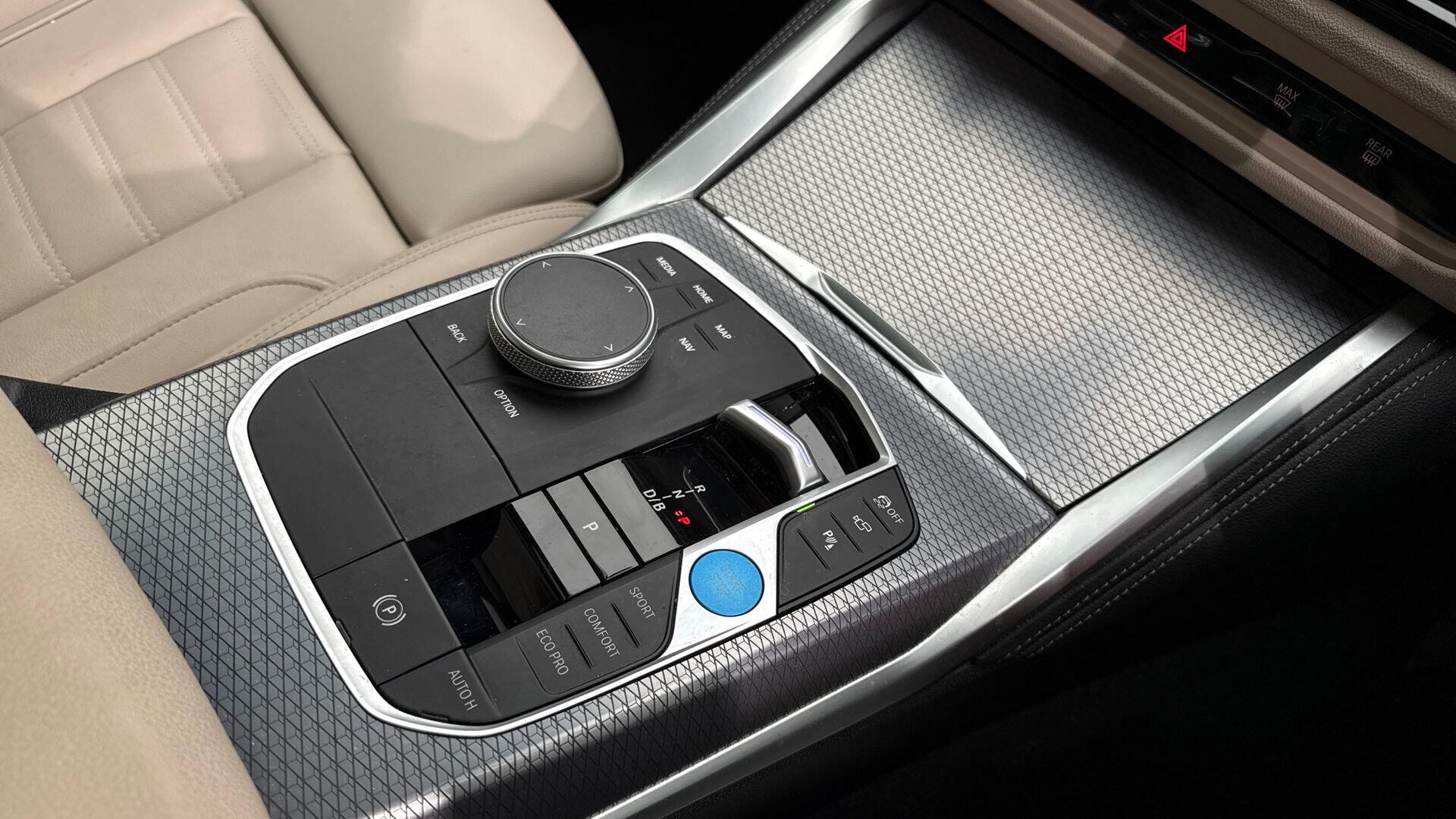 BMW I4 view 10