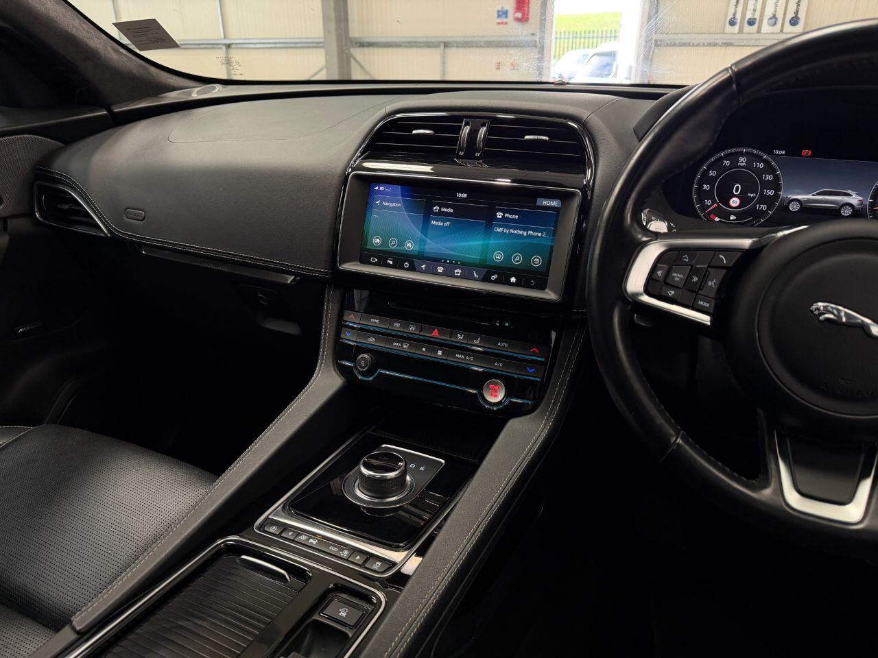 Jaguar F-Pace view 13