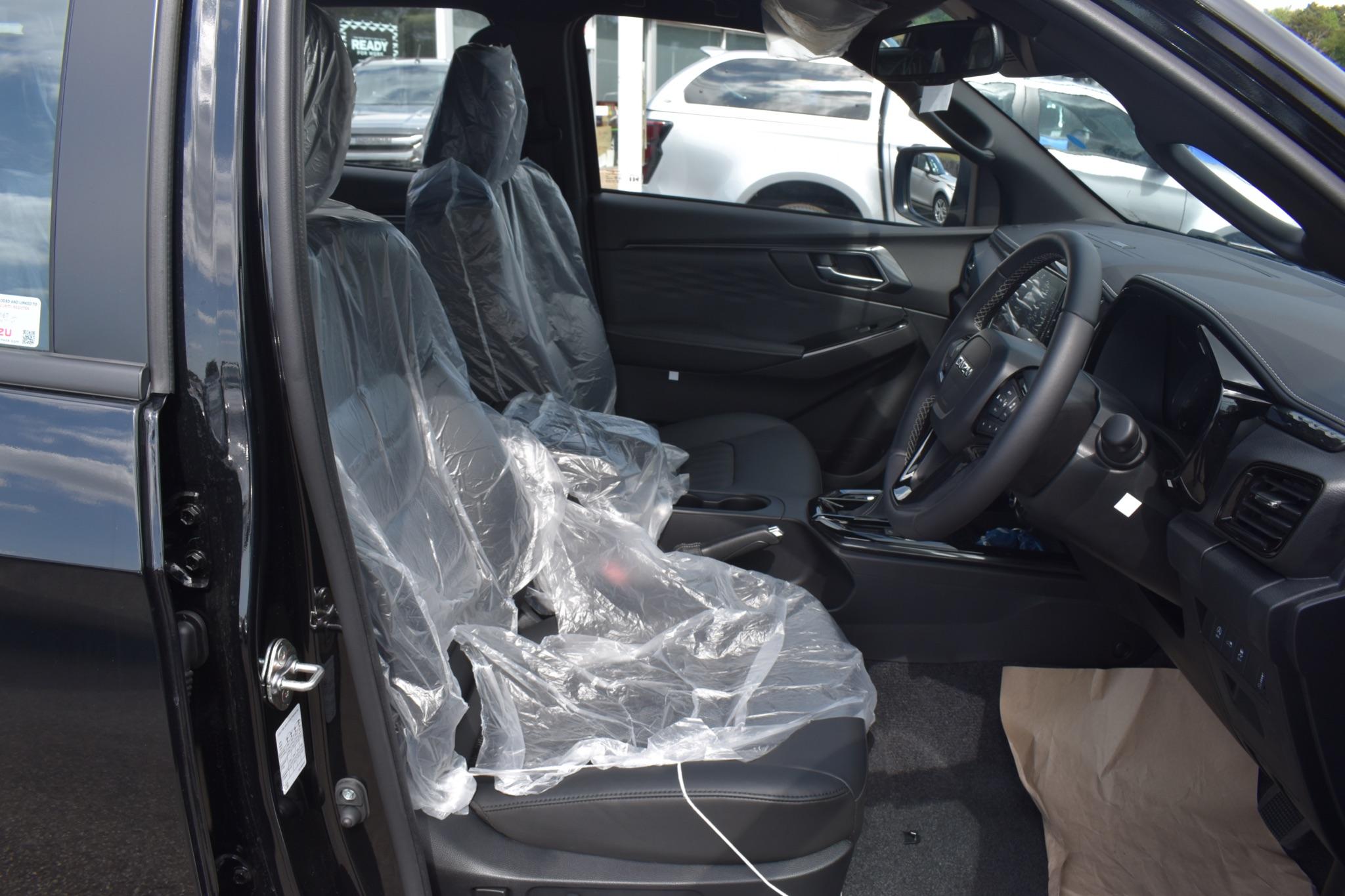 D-Max - 1.9 TD V-Cross Auto 4WD Euro 6 (s/s) 4dr - Image 13