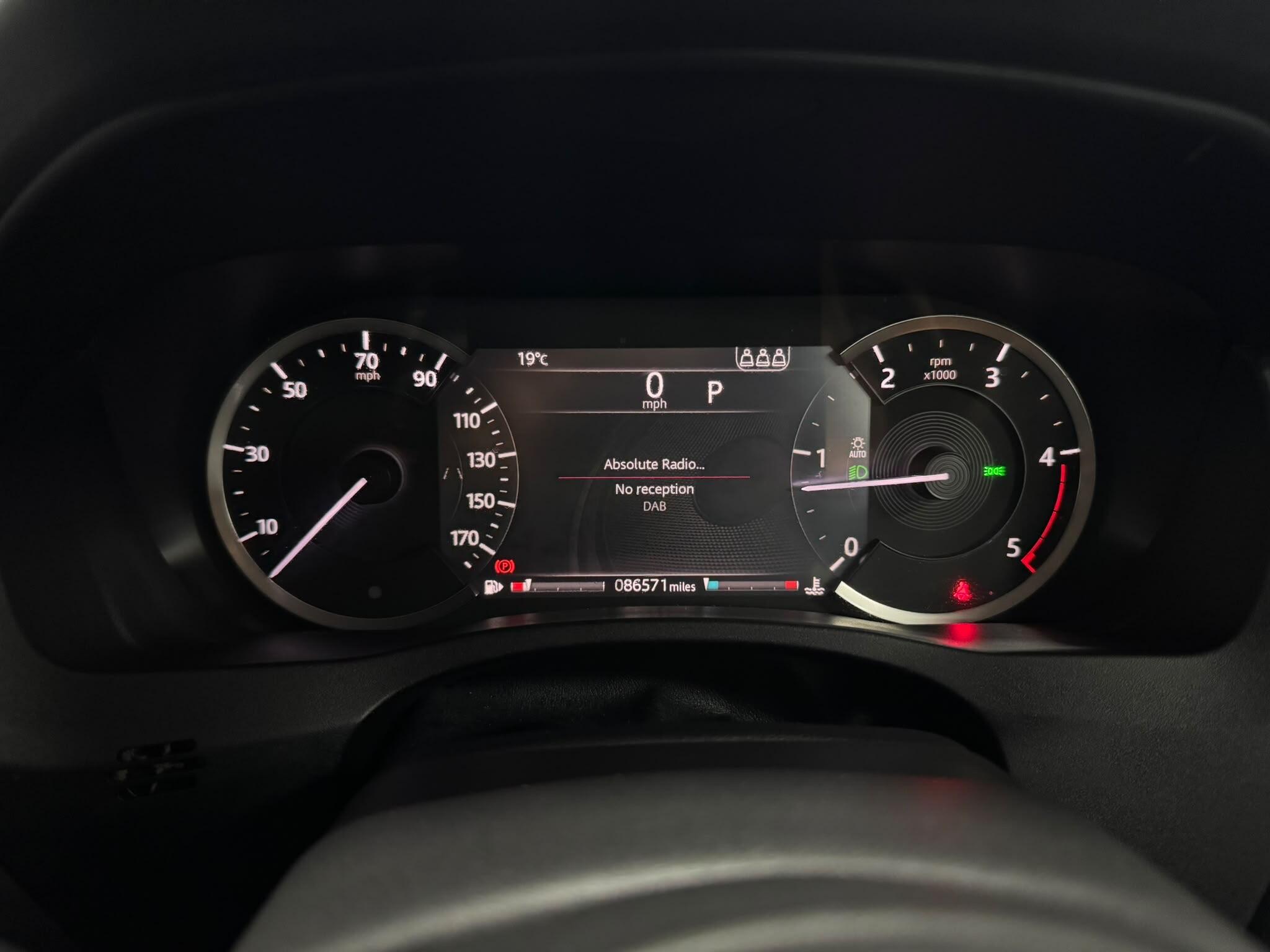 Jaguar Xe view 20