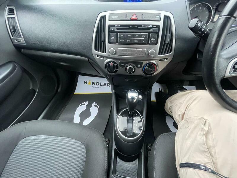 2012 Hyundai i20 image 34