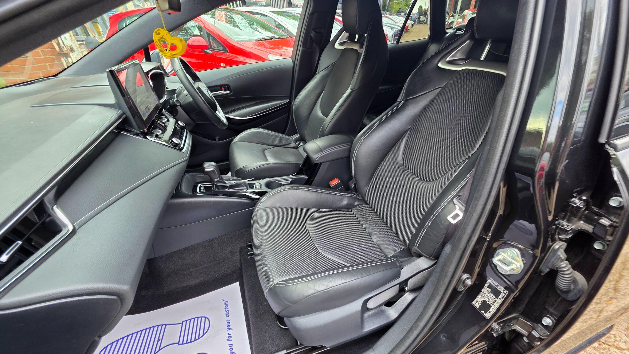 Toyota Corolla view 36