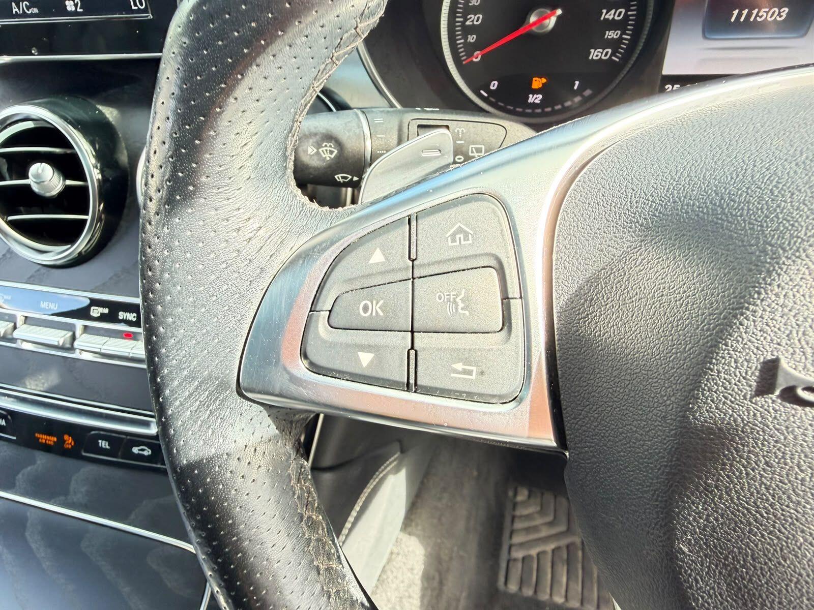 Mercedes-Benz GLC view 22