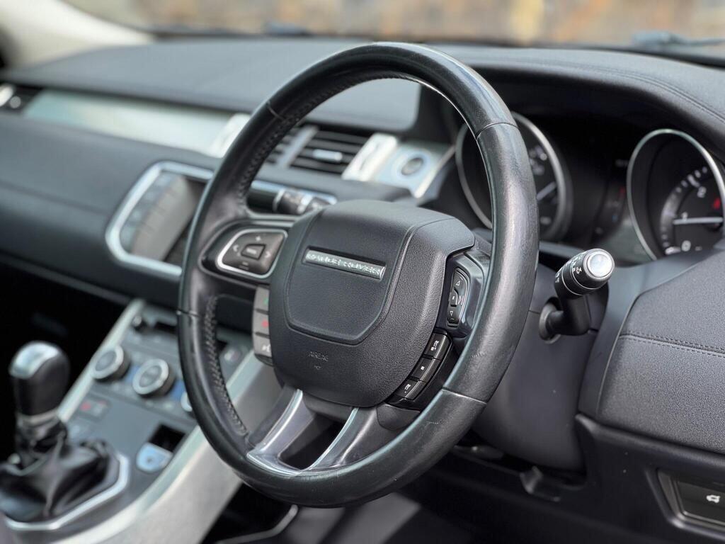 Land Rover Range Rover Evoque view 47