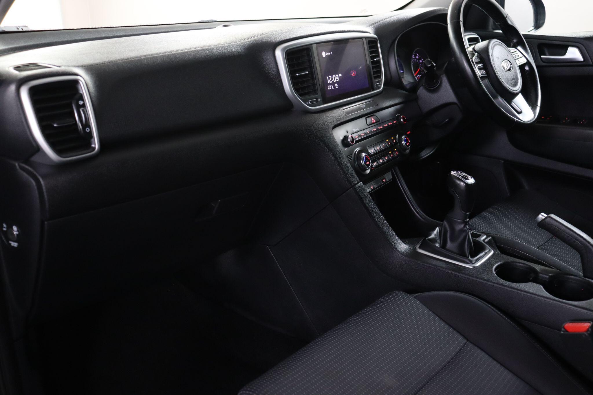 Kia Sportage view 34