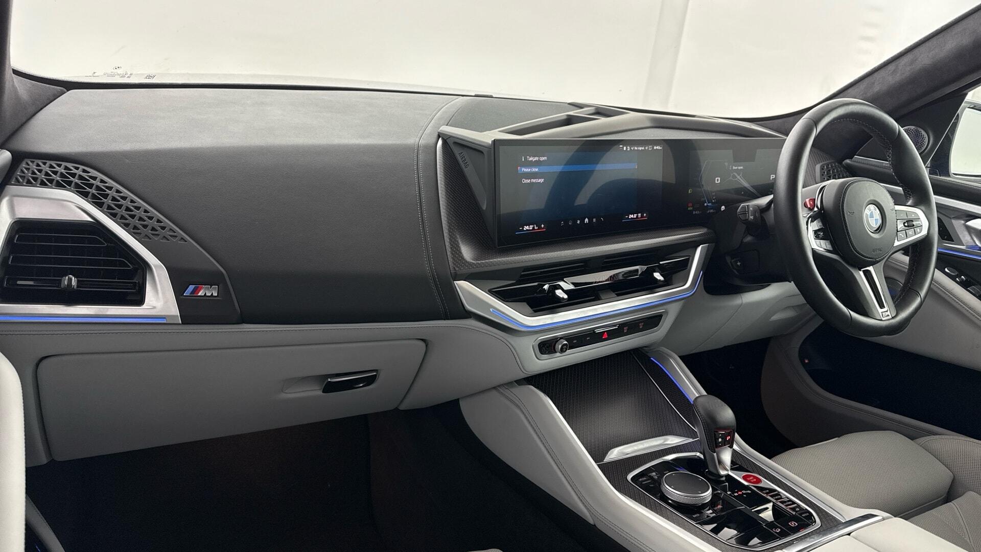 BMW XM view 7