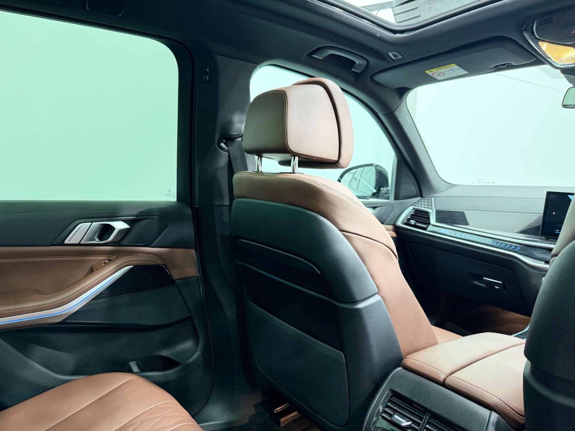 BMW X5 view 17