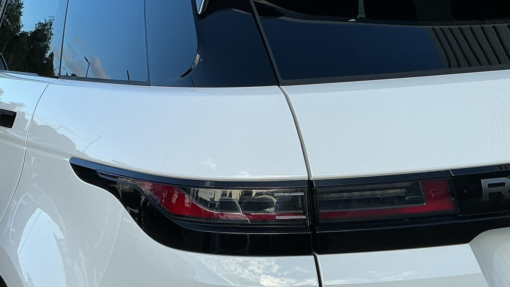 Land Rover Range Rover Evoque view 19