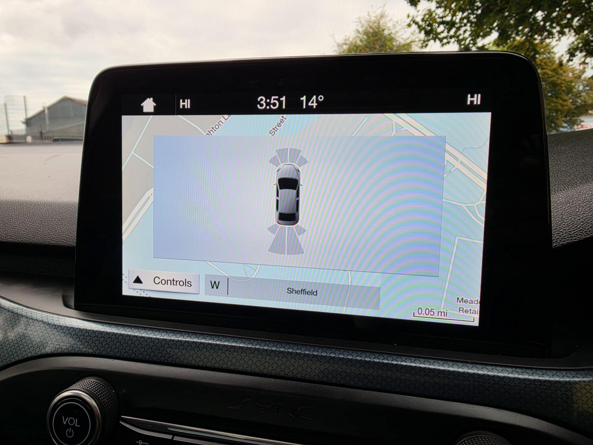 Ford Focus view 29