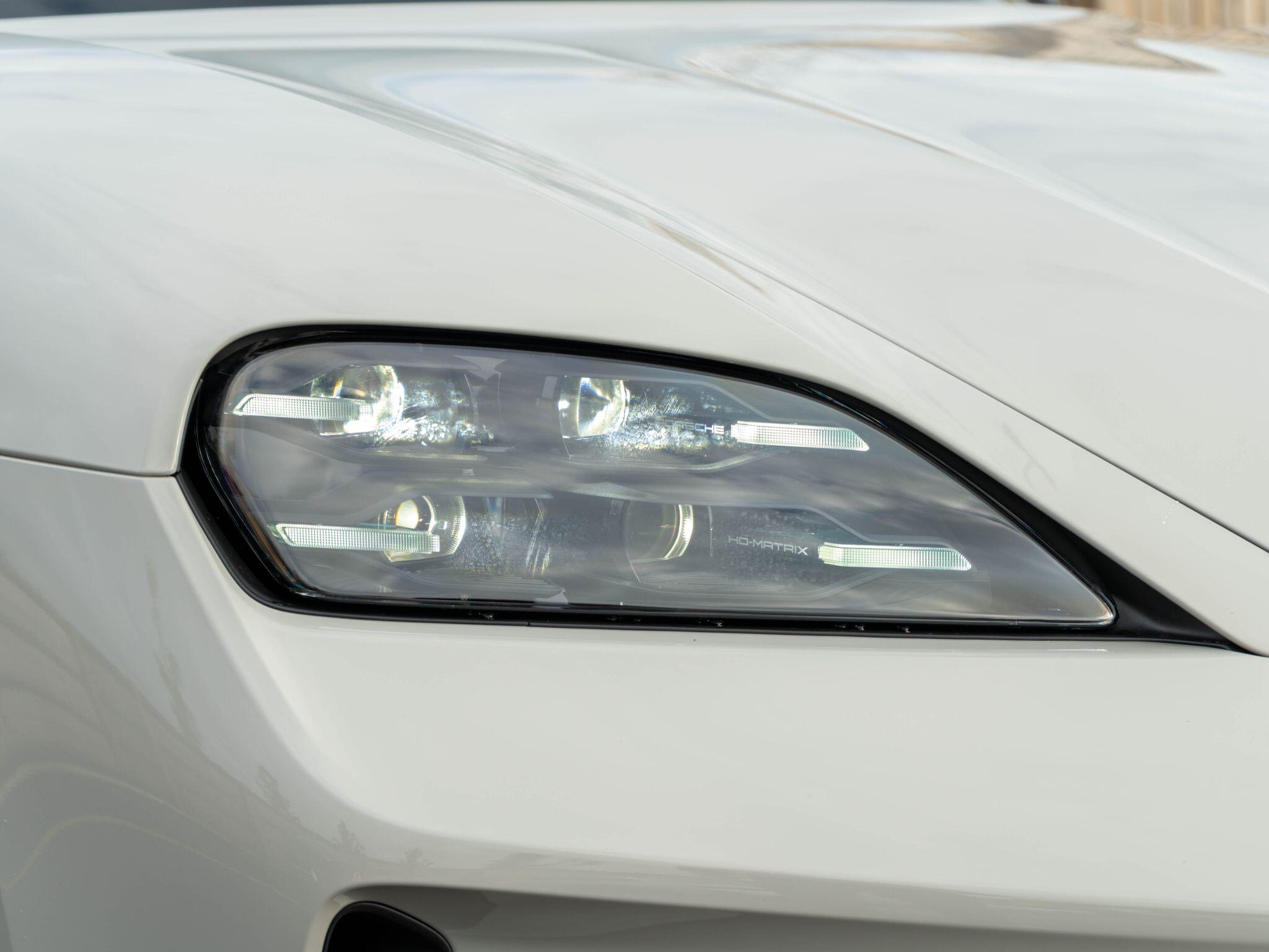 Porsche Taycan view 66