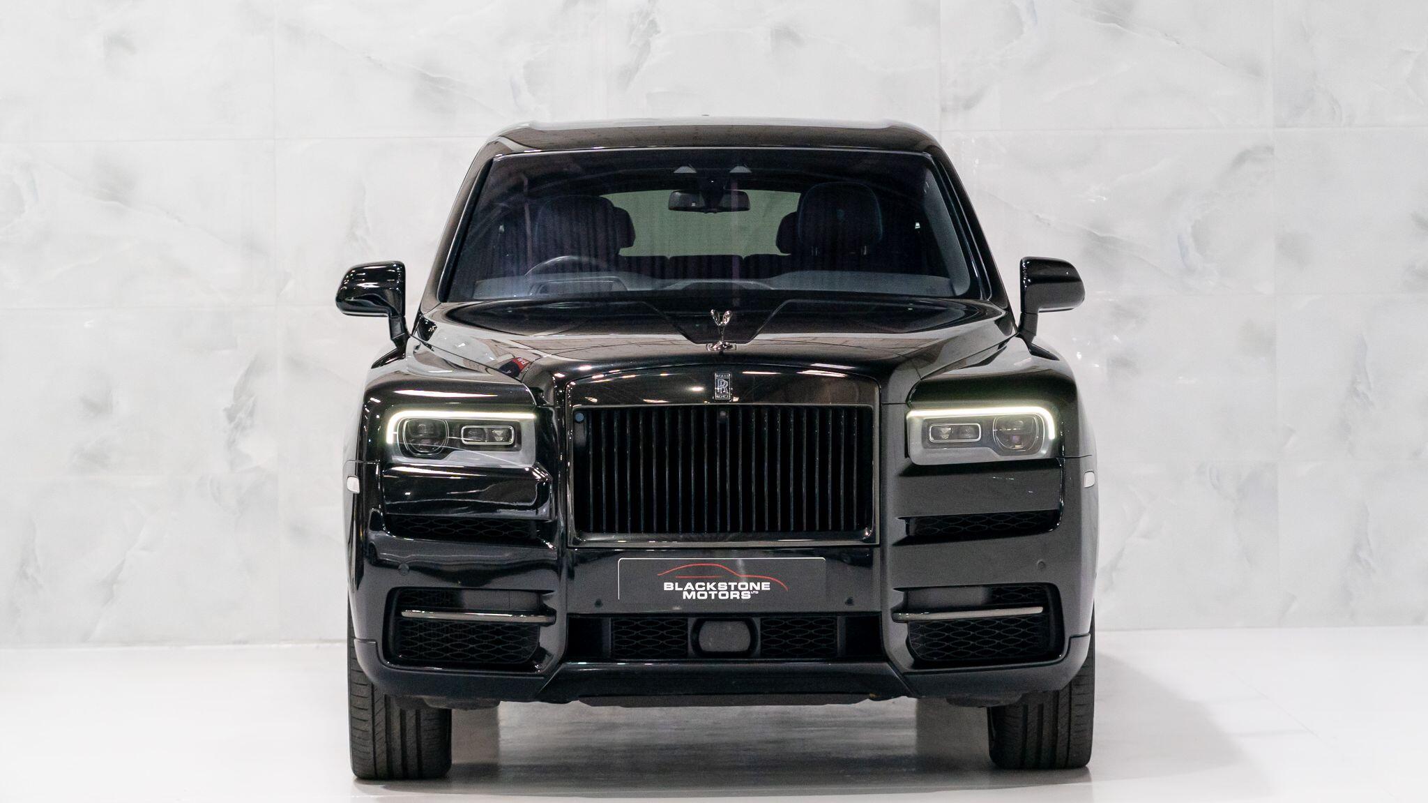 Rolls-Royce Cullinan view 4