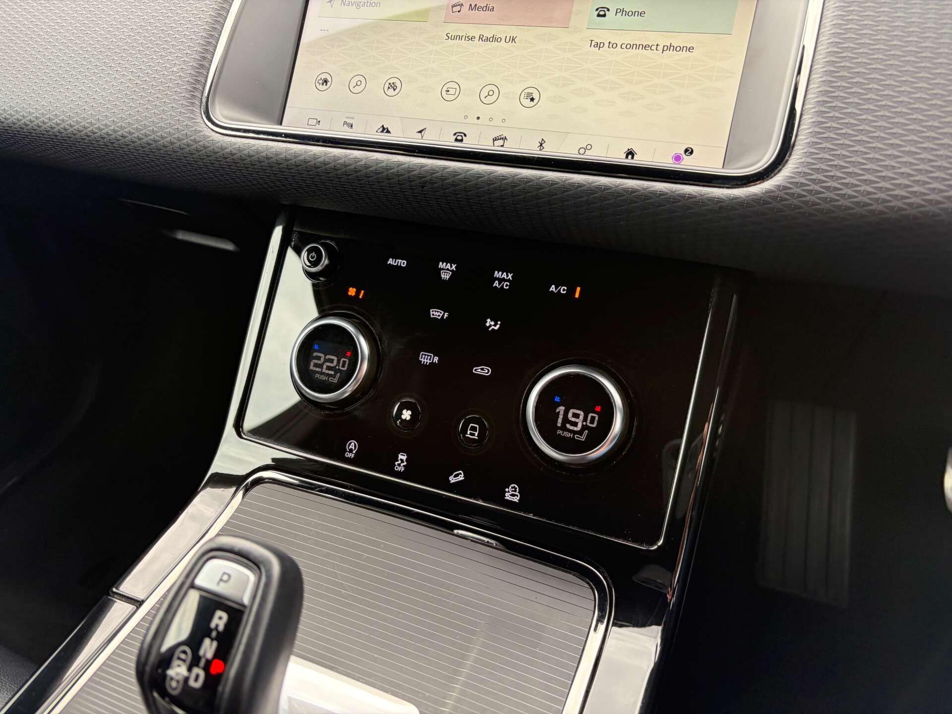 Land Rover Range Rover Evoque view 44