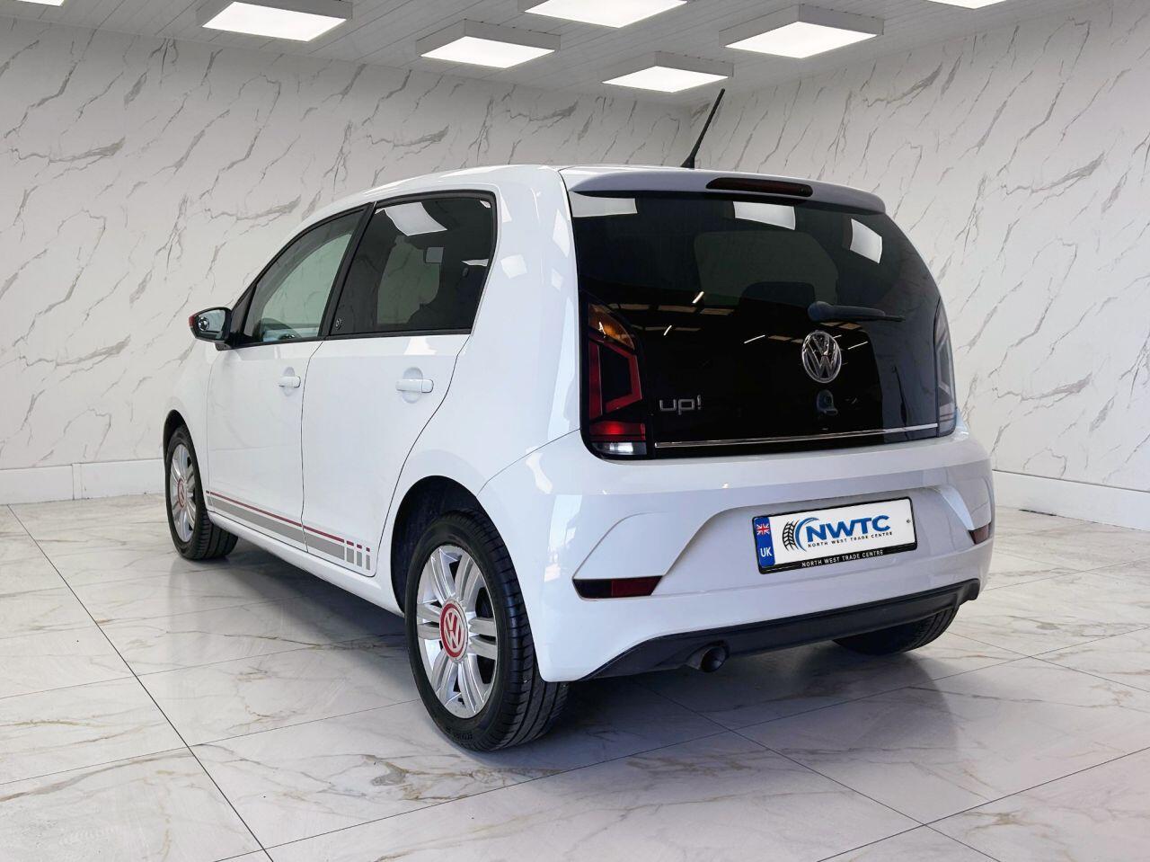 Volkswagen Up! view 9