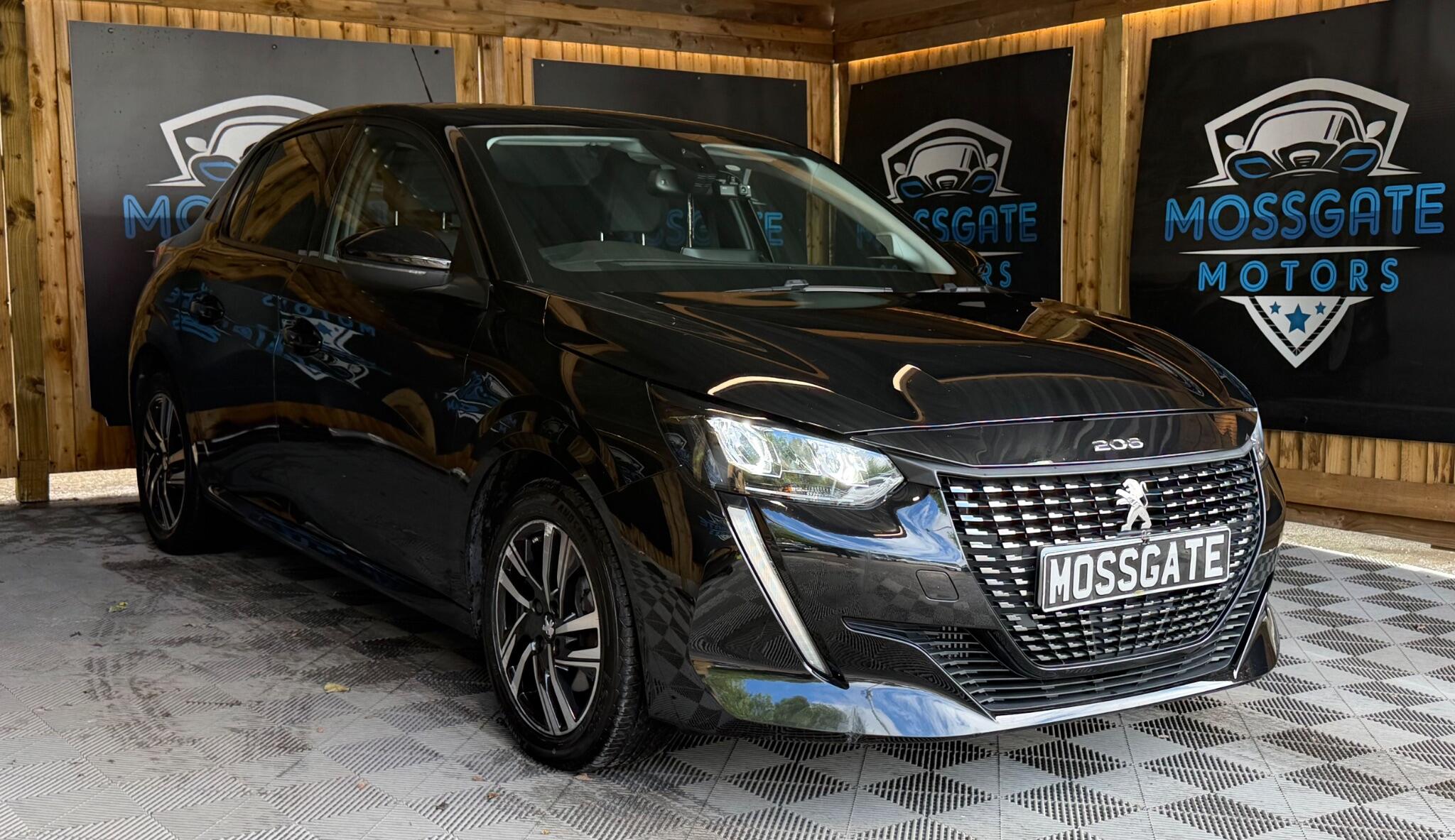 Peugeot 208 view 3
