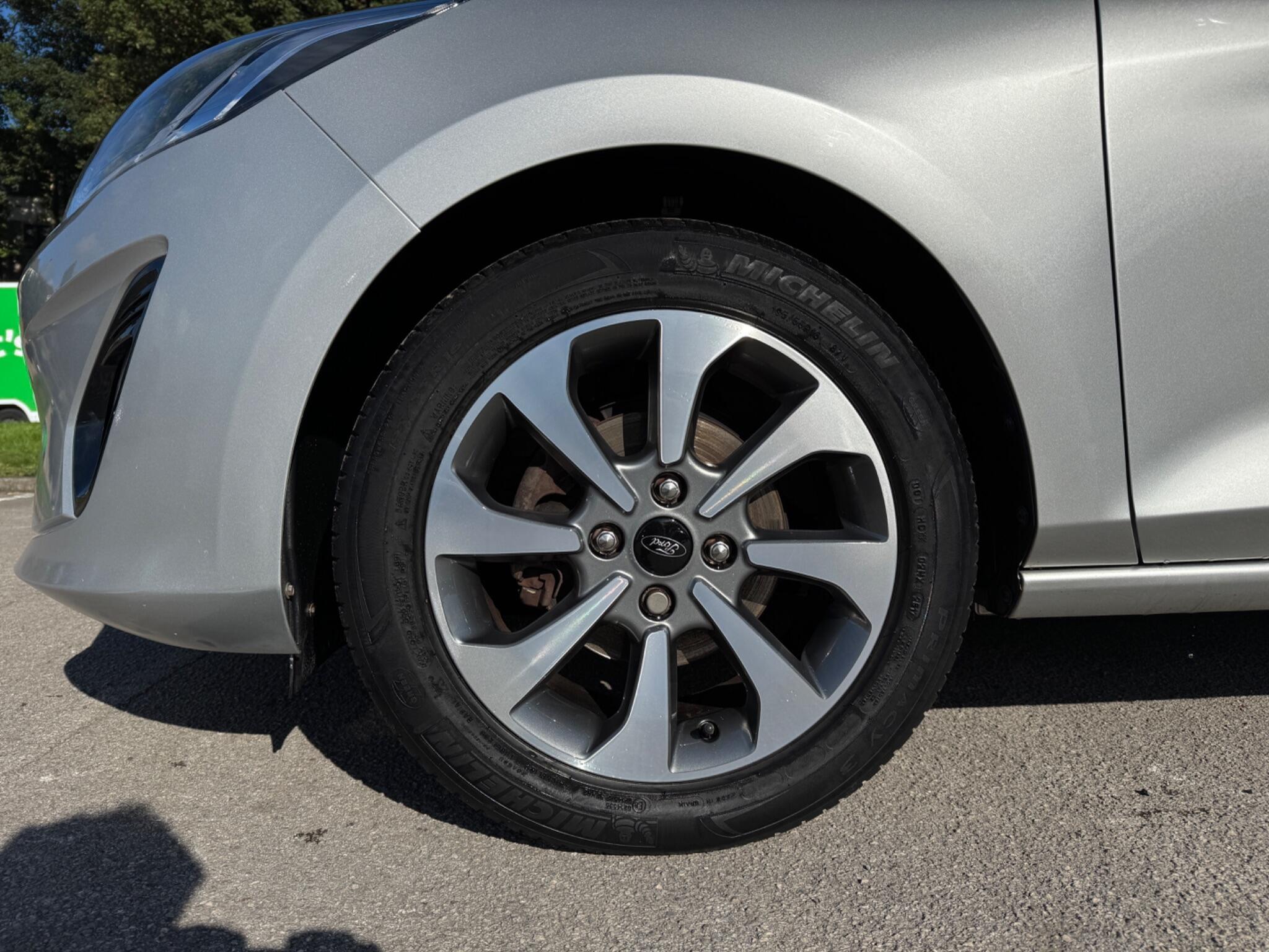 Ford Fiesta view 11