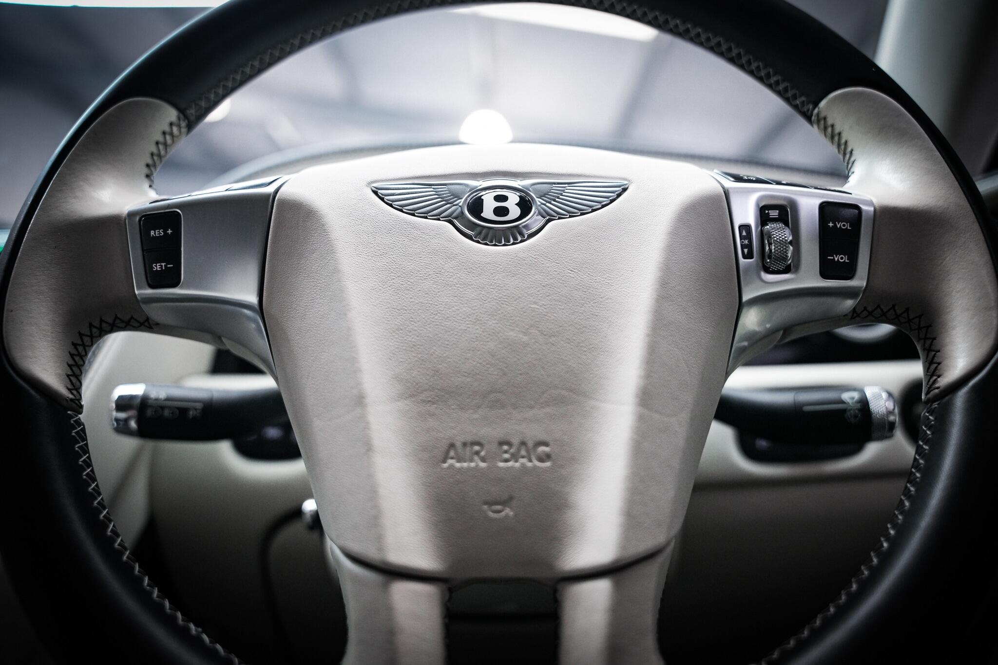 Bentley Flying Spur view 53