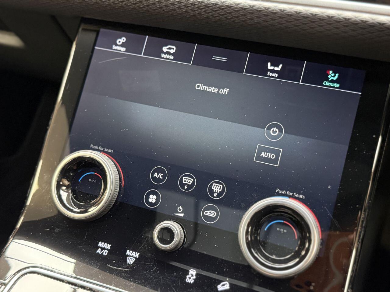Land Rover Range Rover Velar view 51
