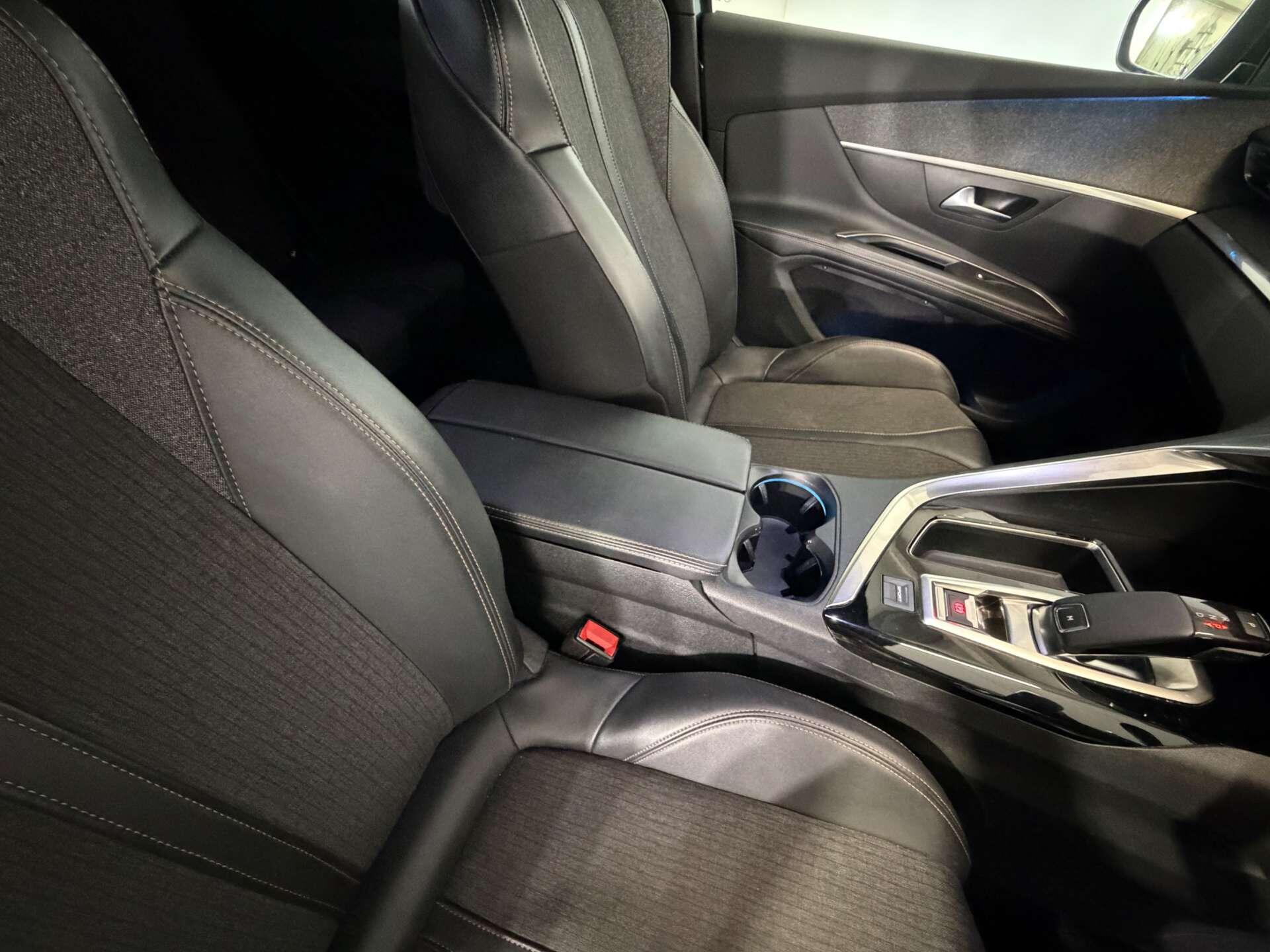 Peugeot 5008 view 54