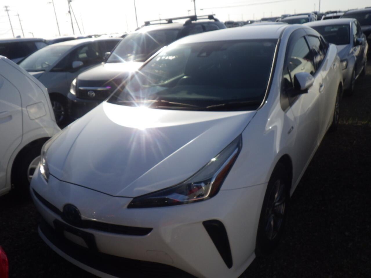 Toyota Prius view 2